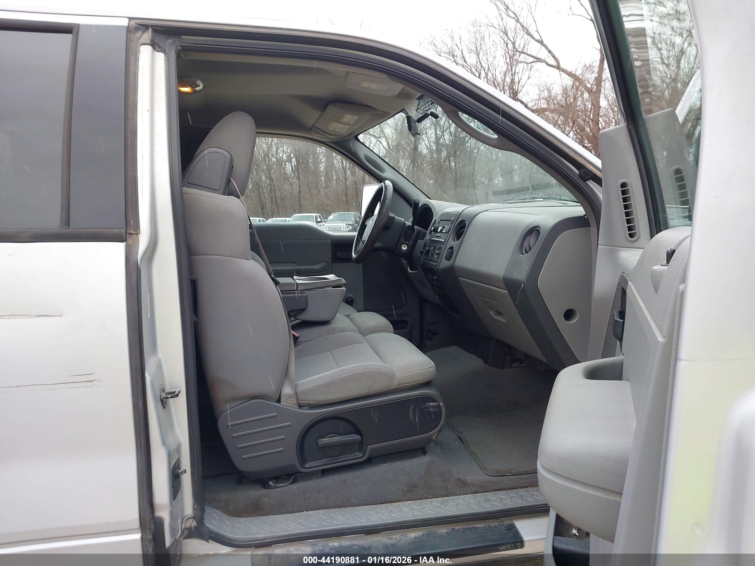 FORD F-150 image 5