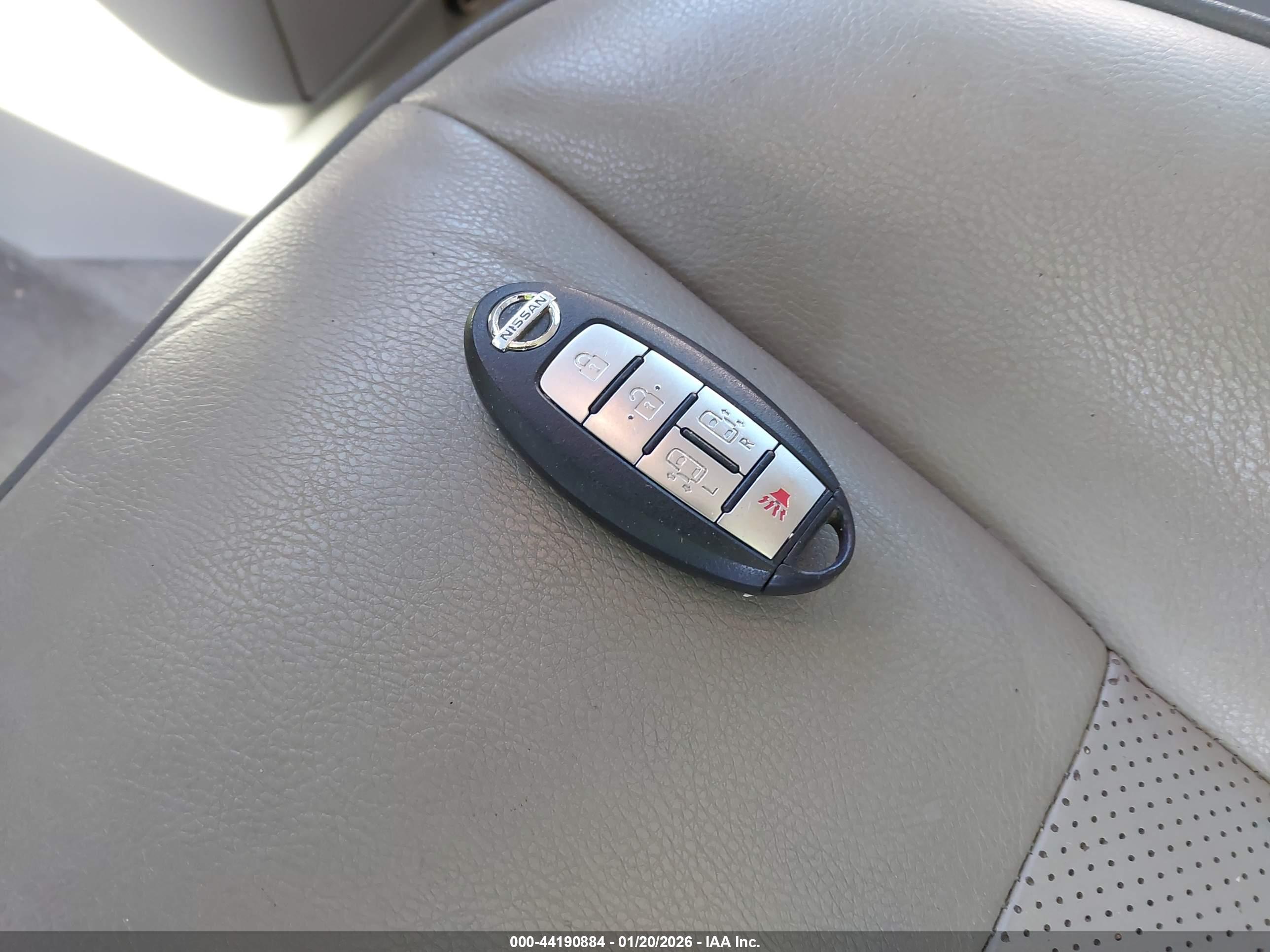 NISSAN QUEST image 11
