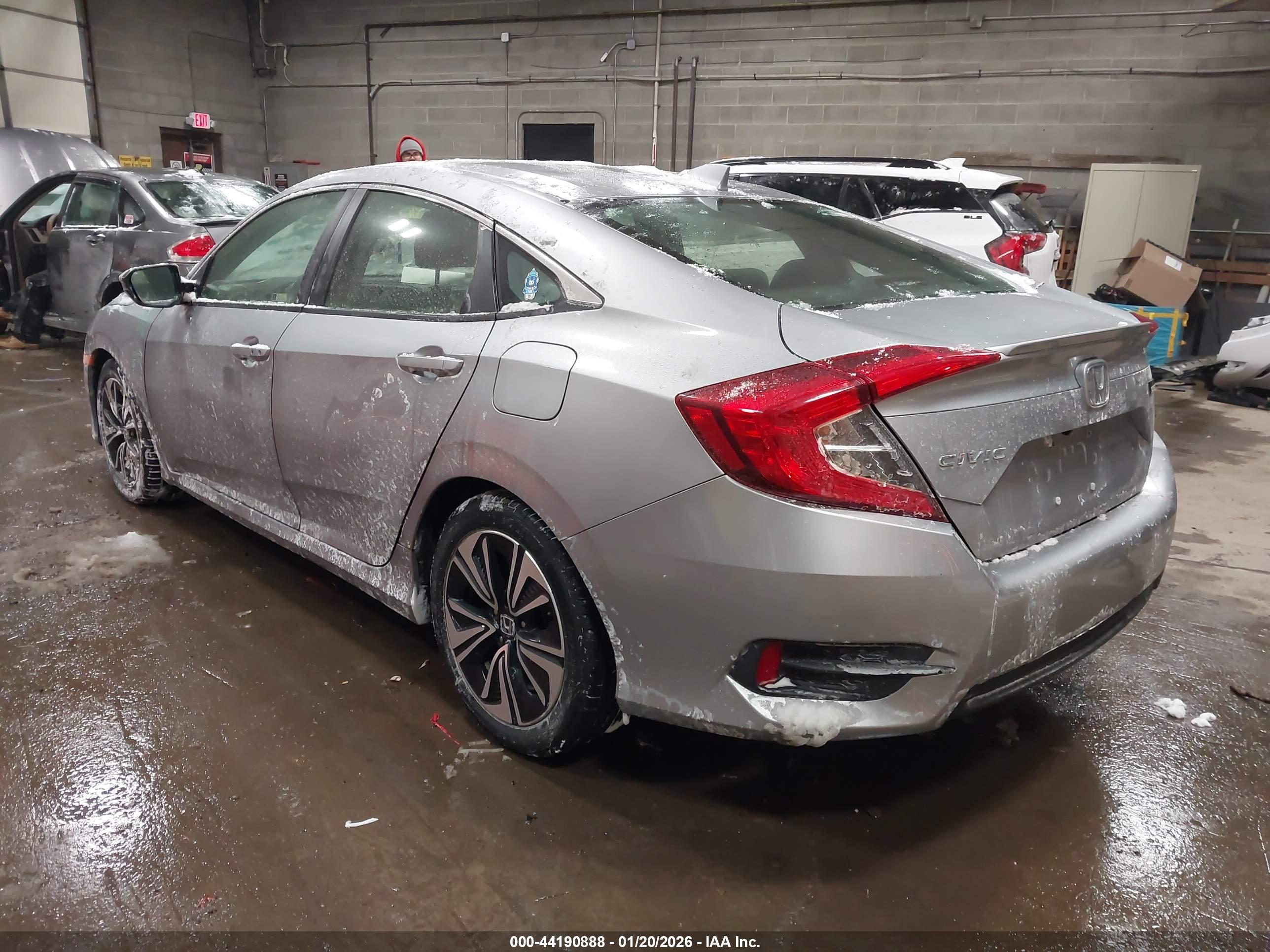 HONDA CIVIC image 3
