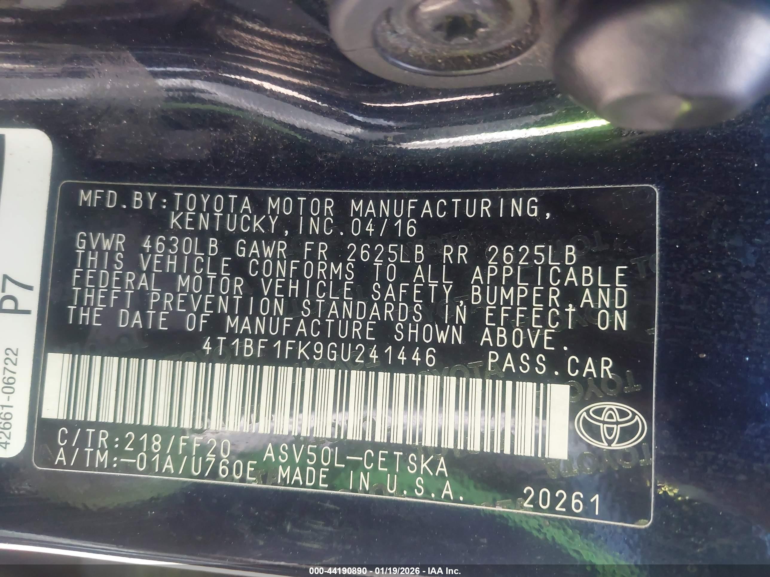 TOYOTA CAMRY image 9