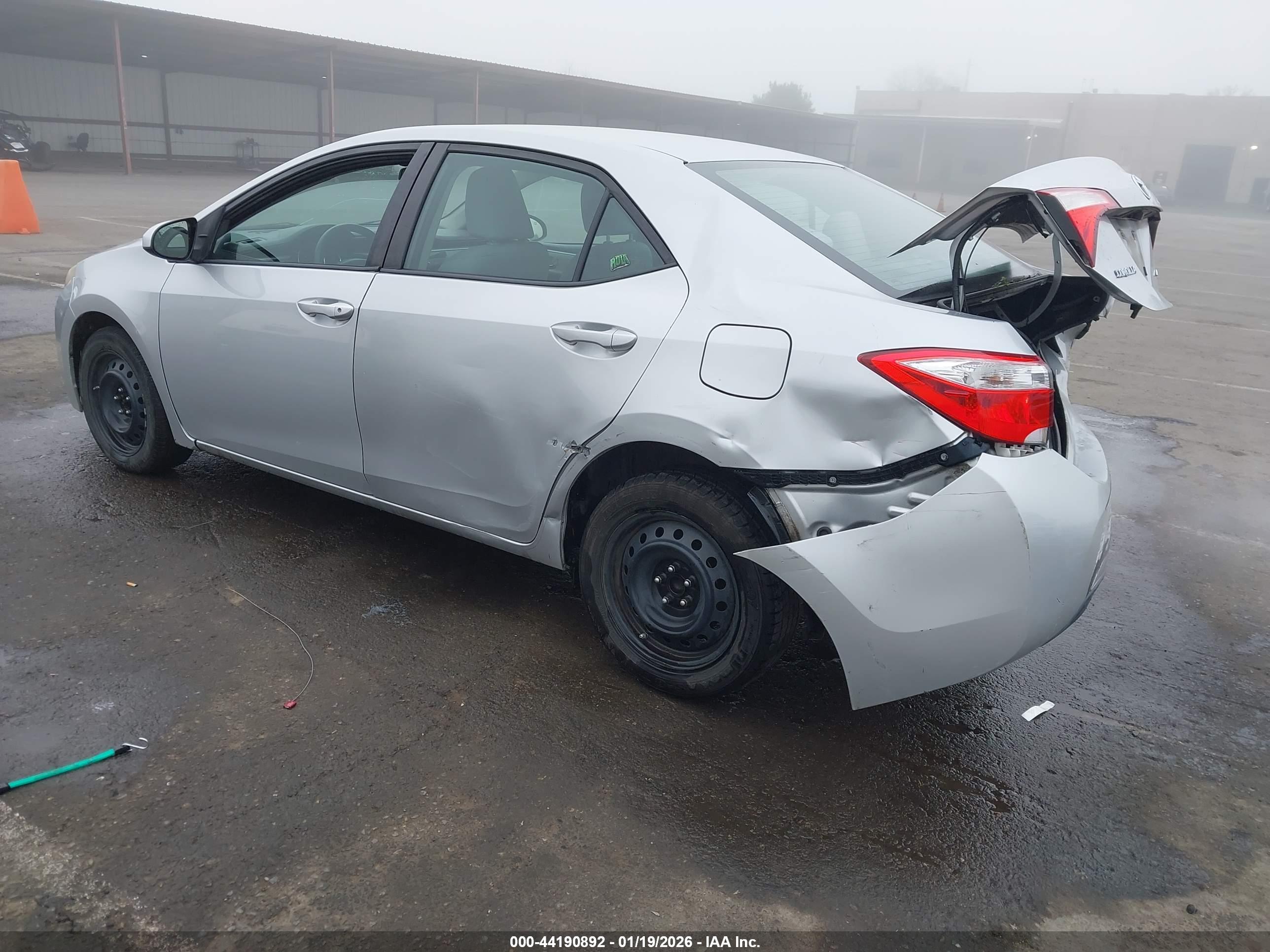 TOYOTA COROLLA image 3