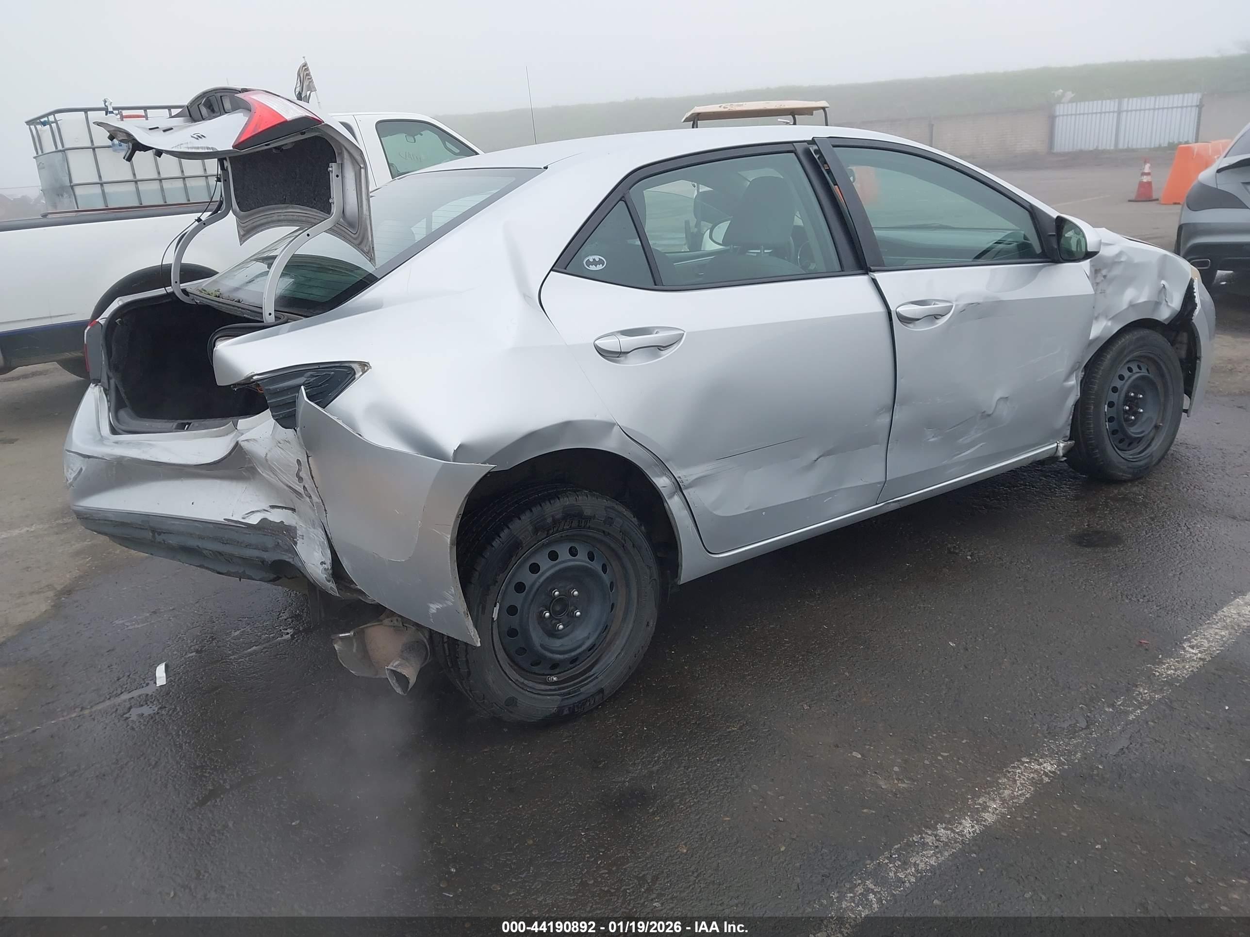 TOYOTA COROLLA image 4