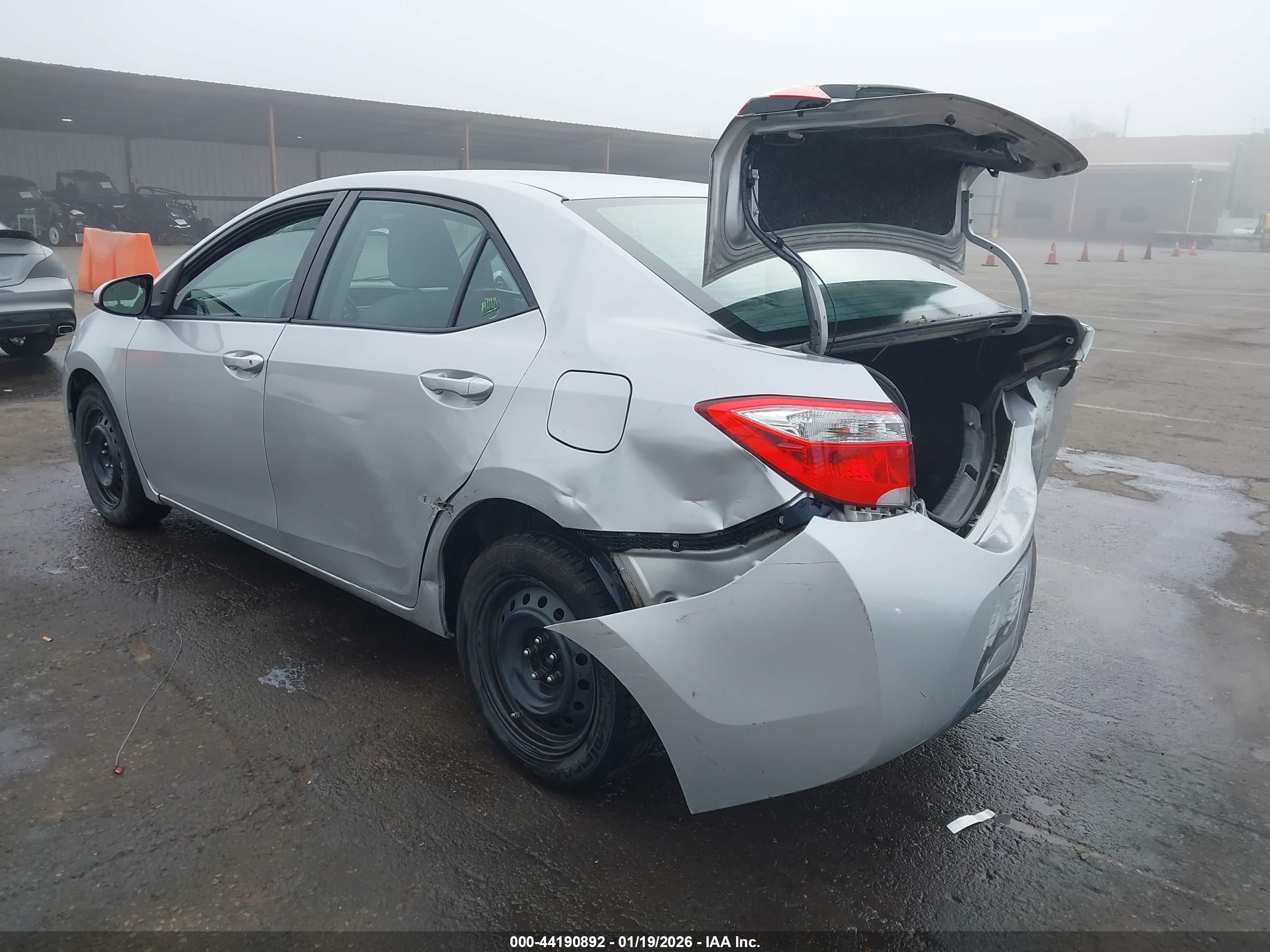 TOYOTA COROLLA image 6
