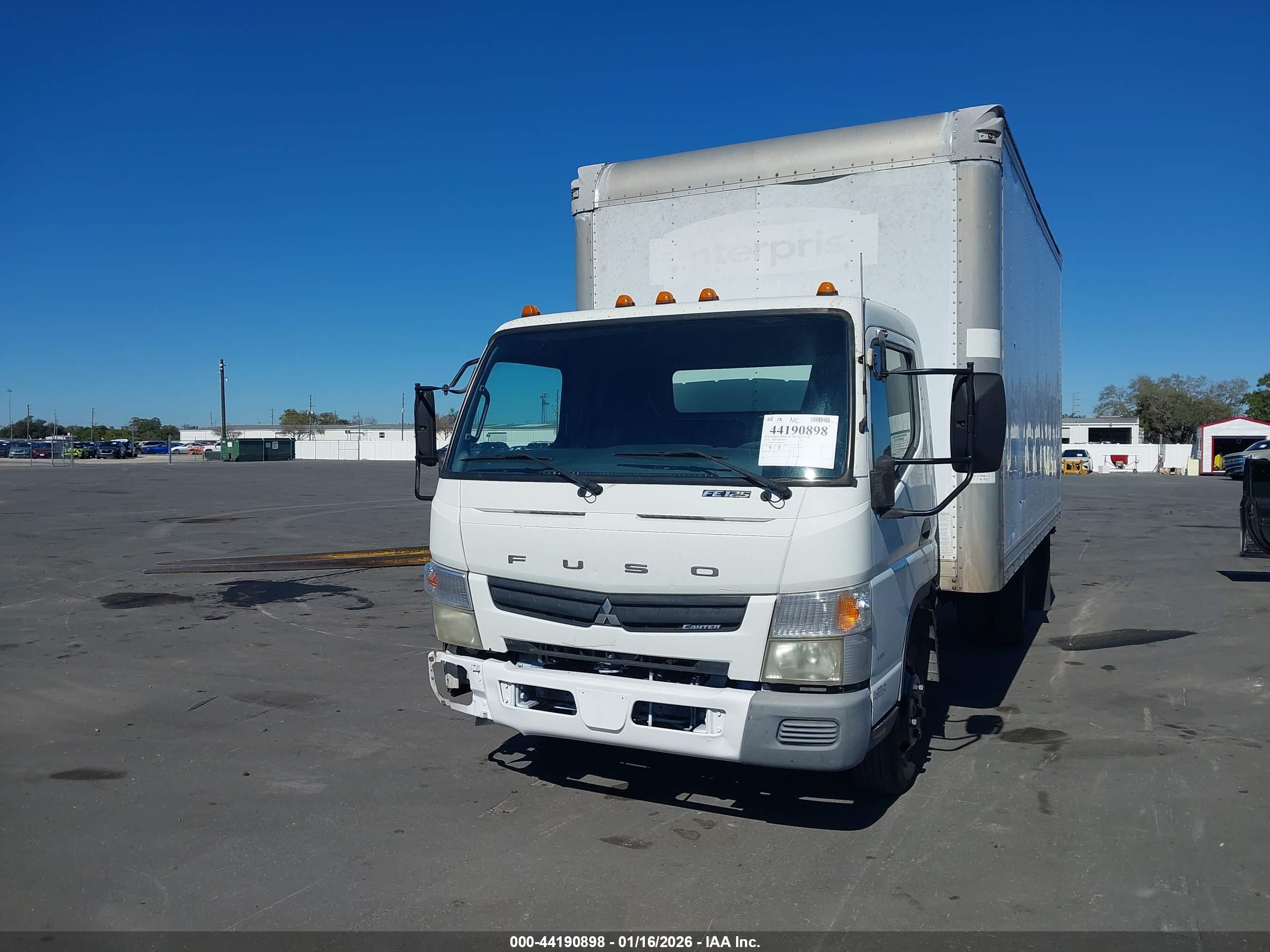 MITSUBISHI FUSO image 2