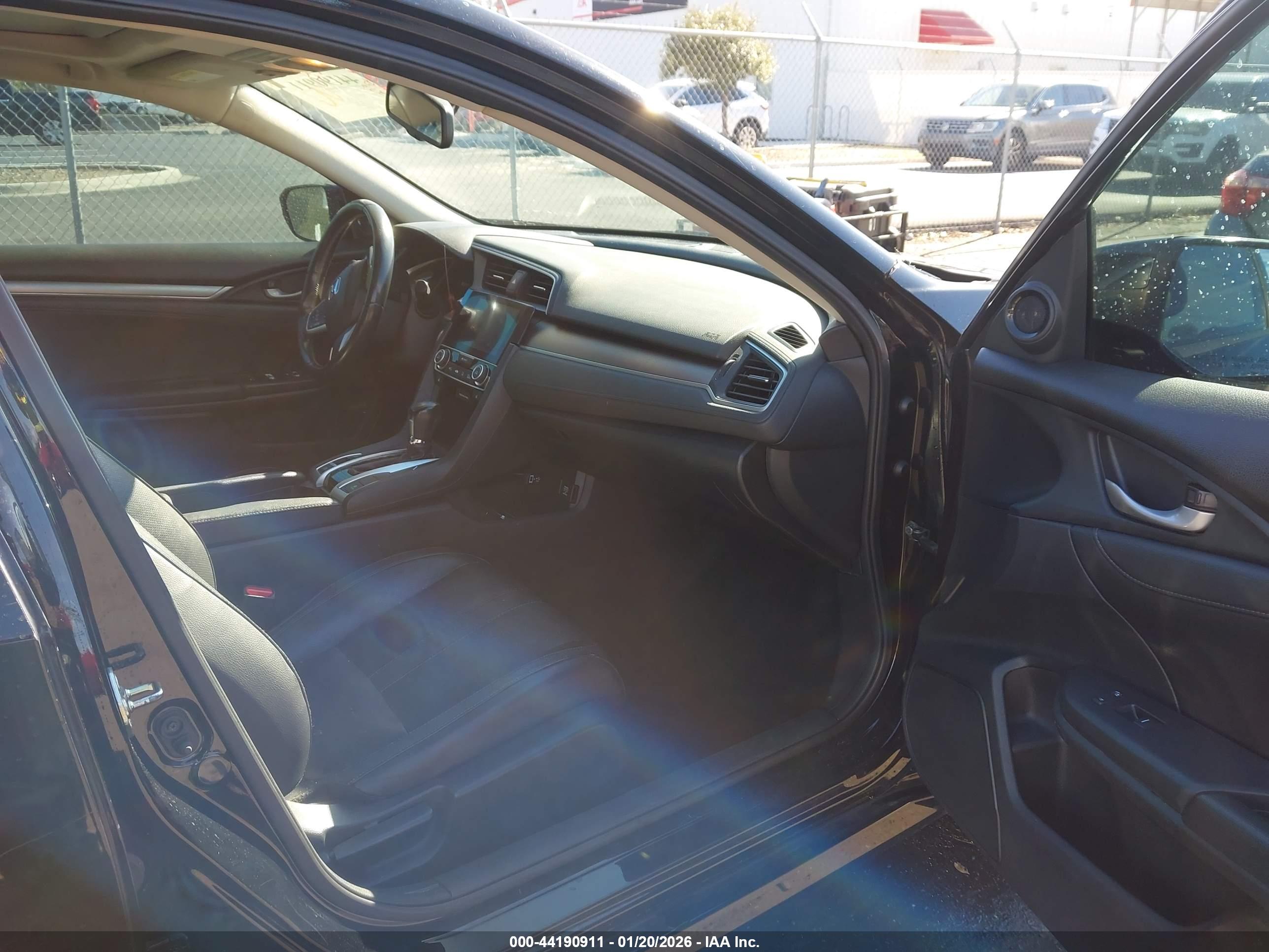 HONDA CIVIC image 5
