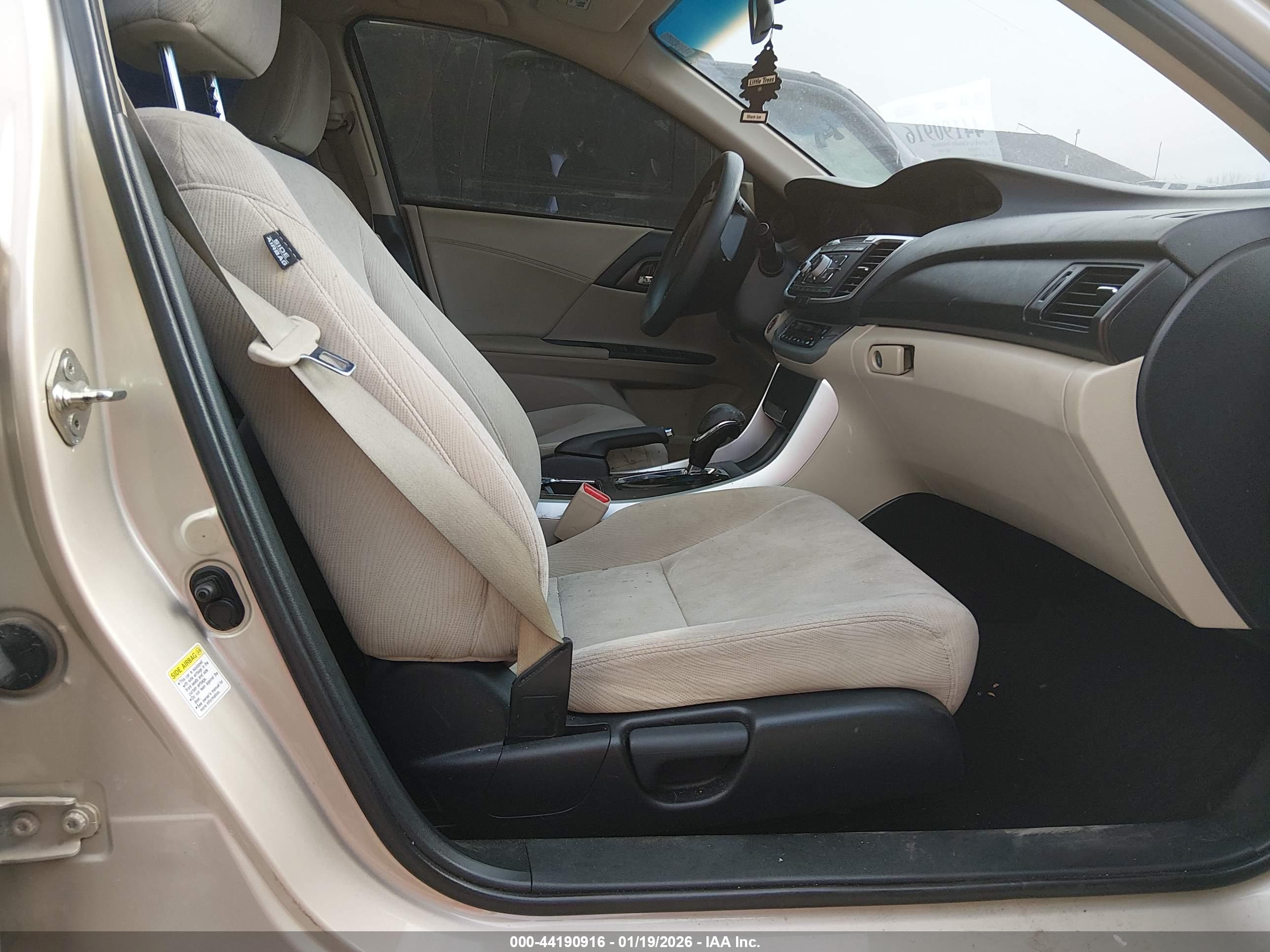 HONDA ACCORD image 5