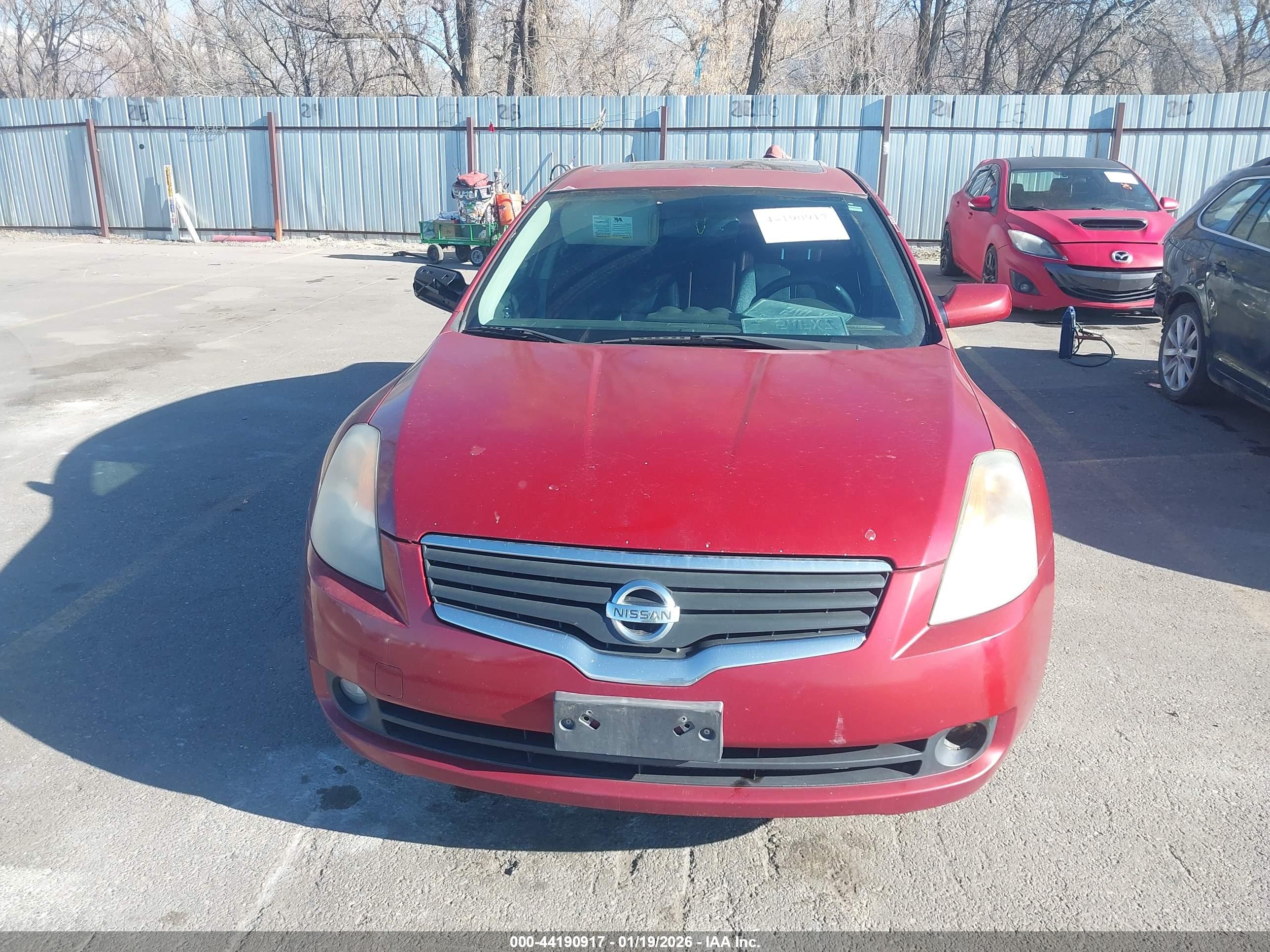 NISSAN ALTIMA image 6