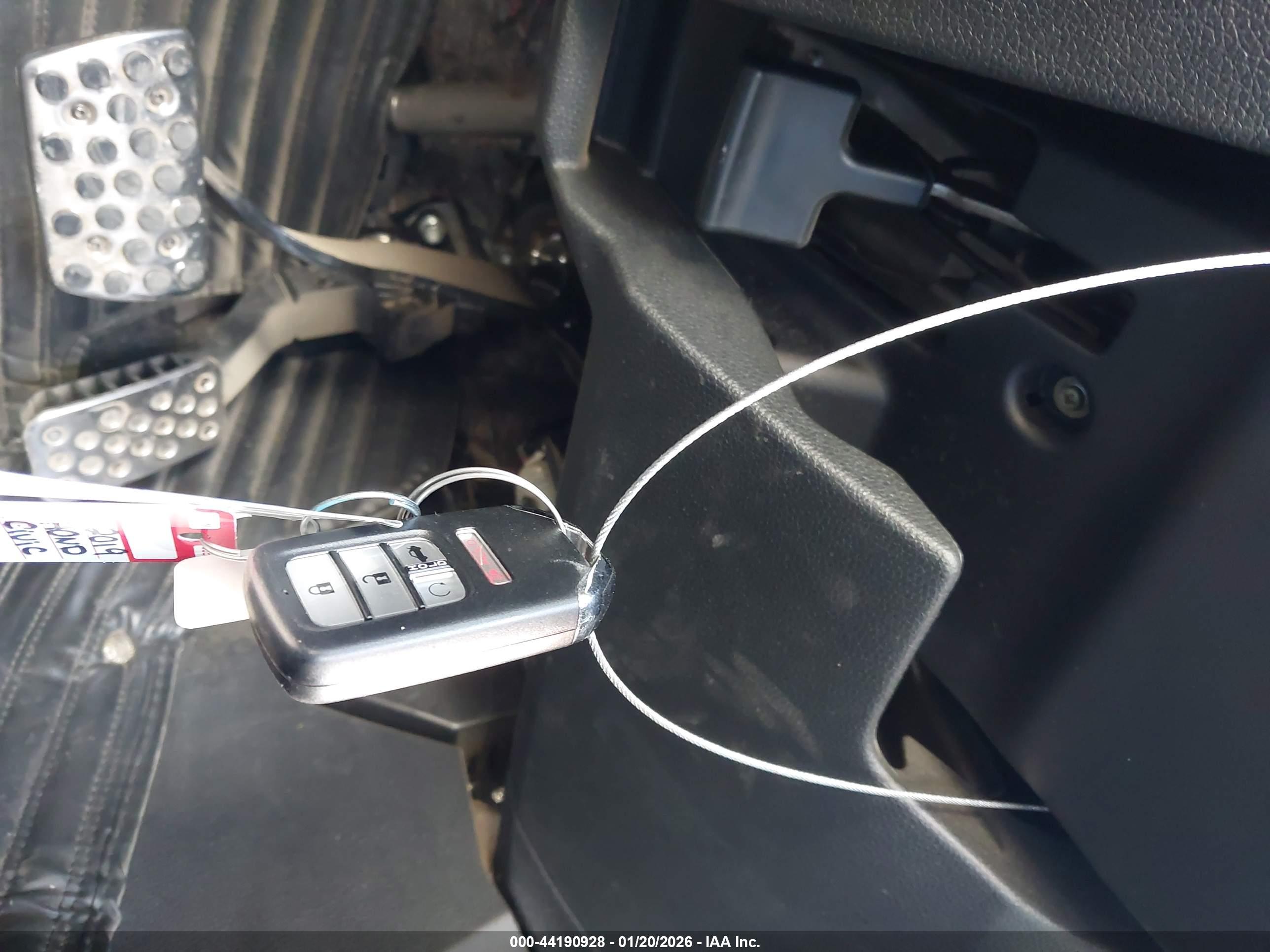 HONDA CIVIC image 11
