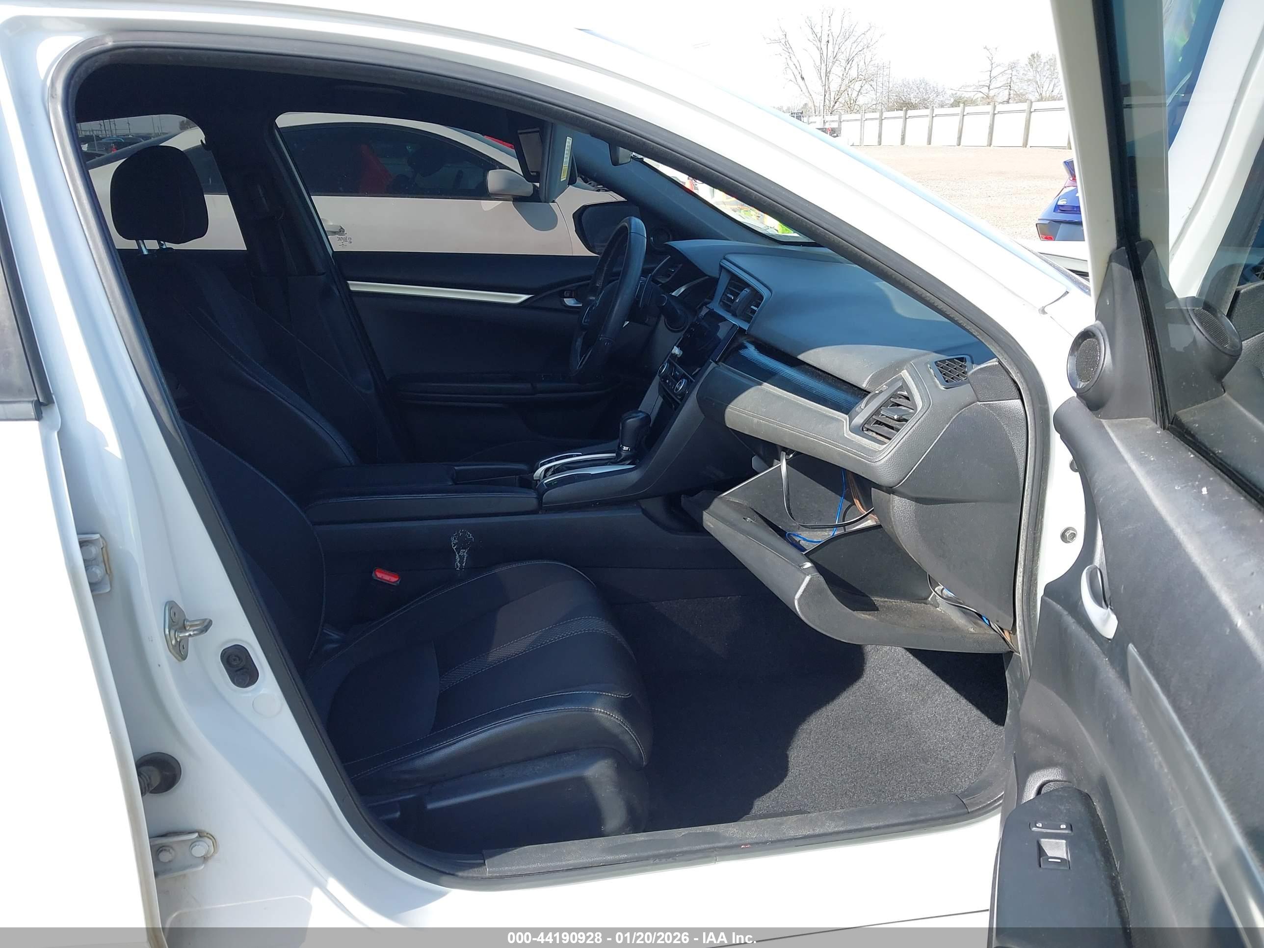 HONDA CIVIC image 5