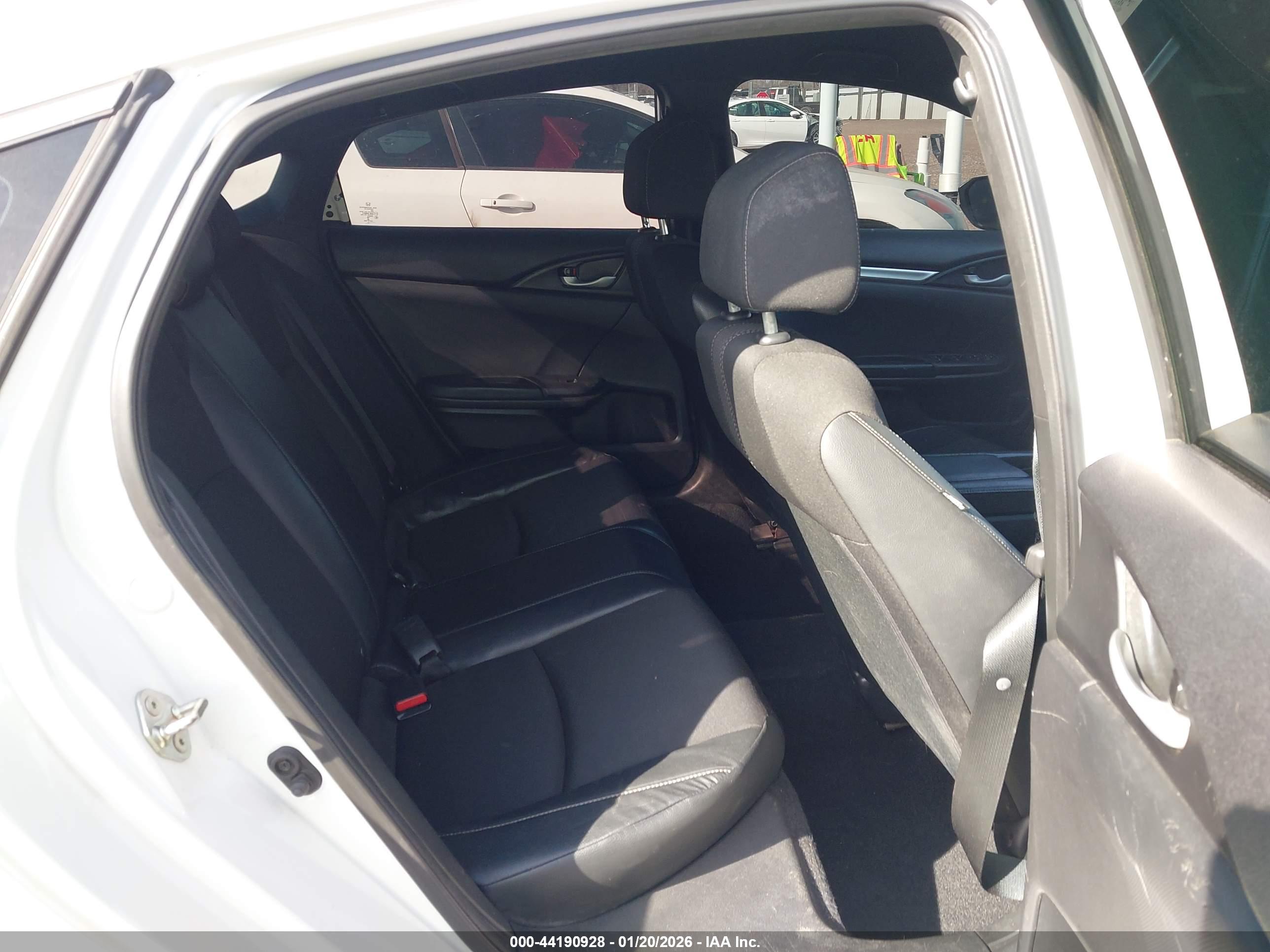 HONDA CIVIC image 8