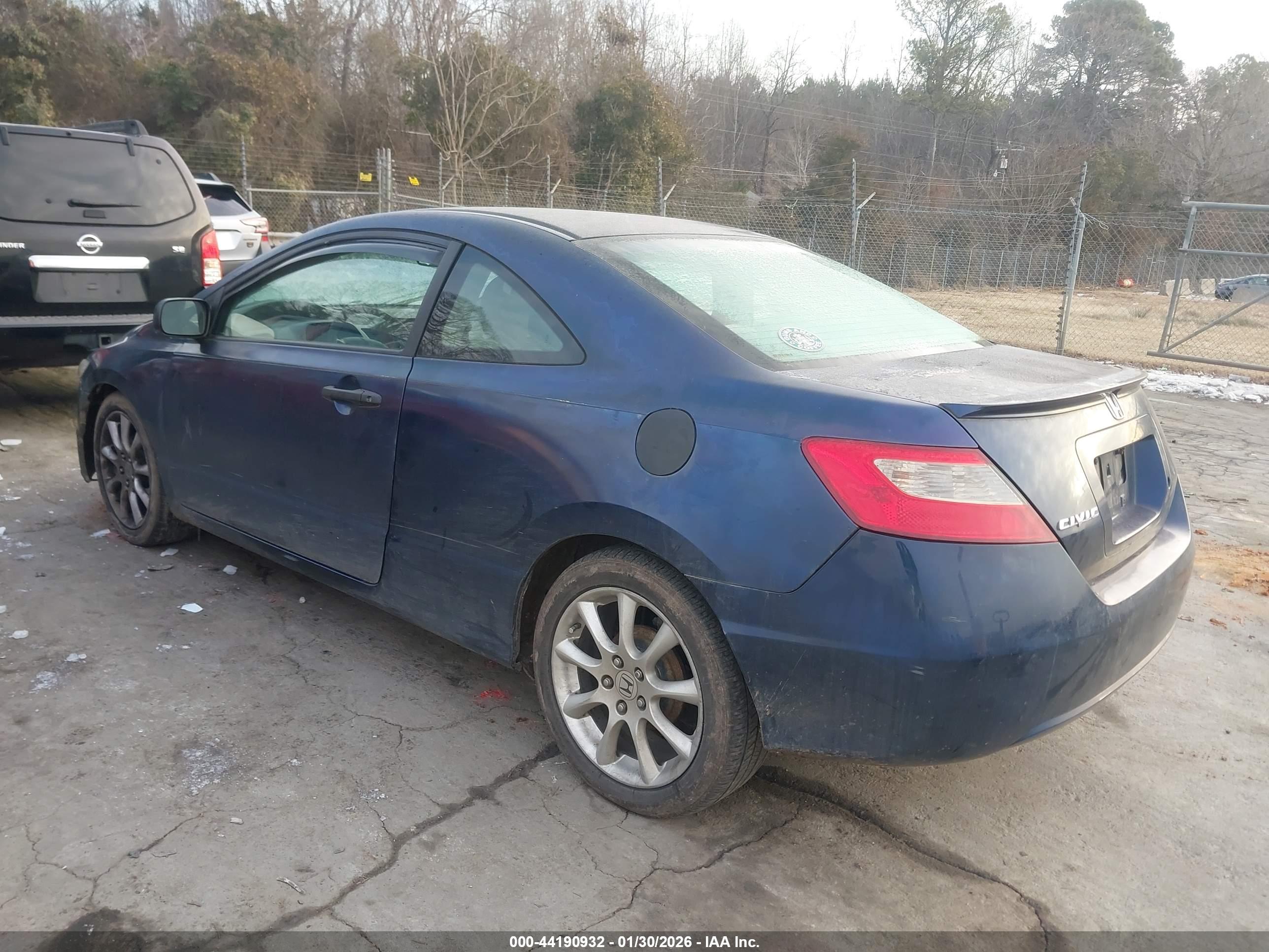 HONDA CIVIC image 3