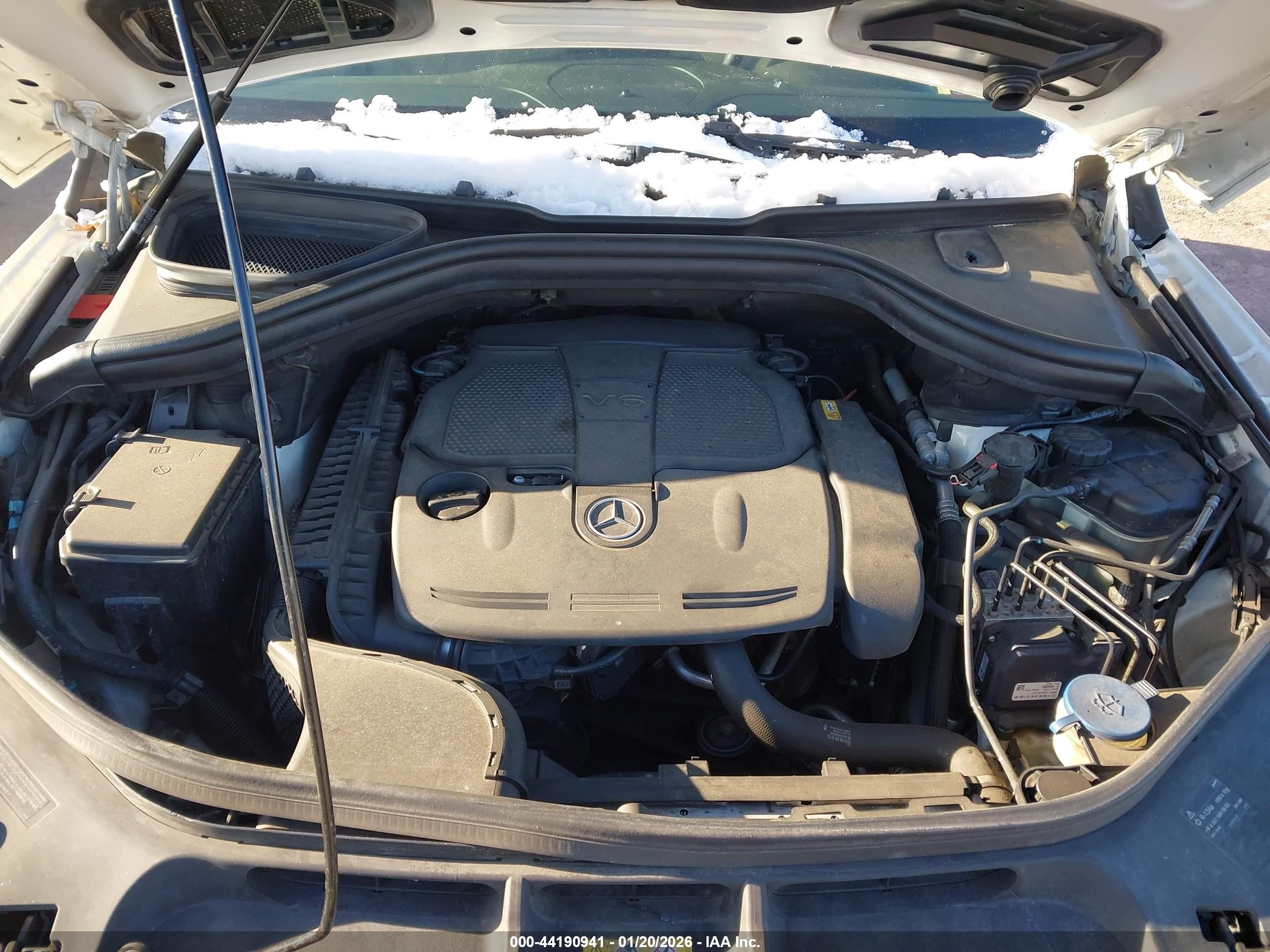 MERCEDES-BENZ ML image 10