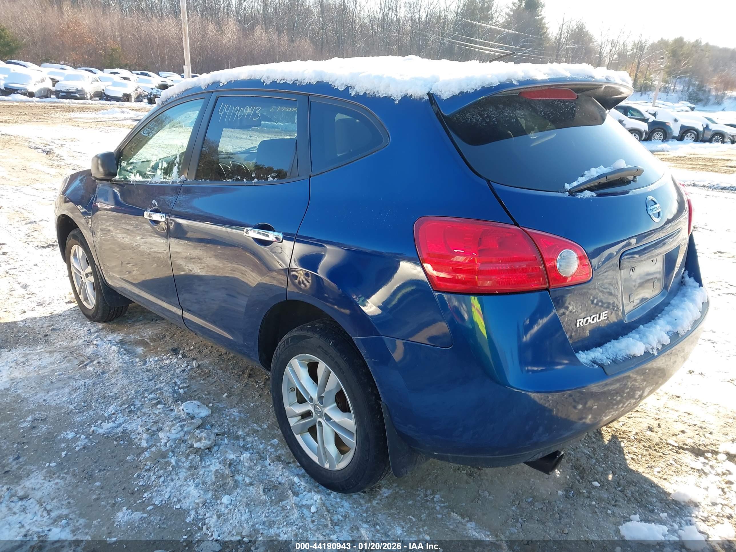NISSAN ROGUE image 3