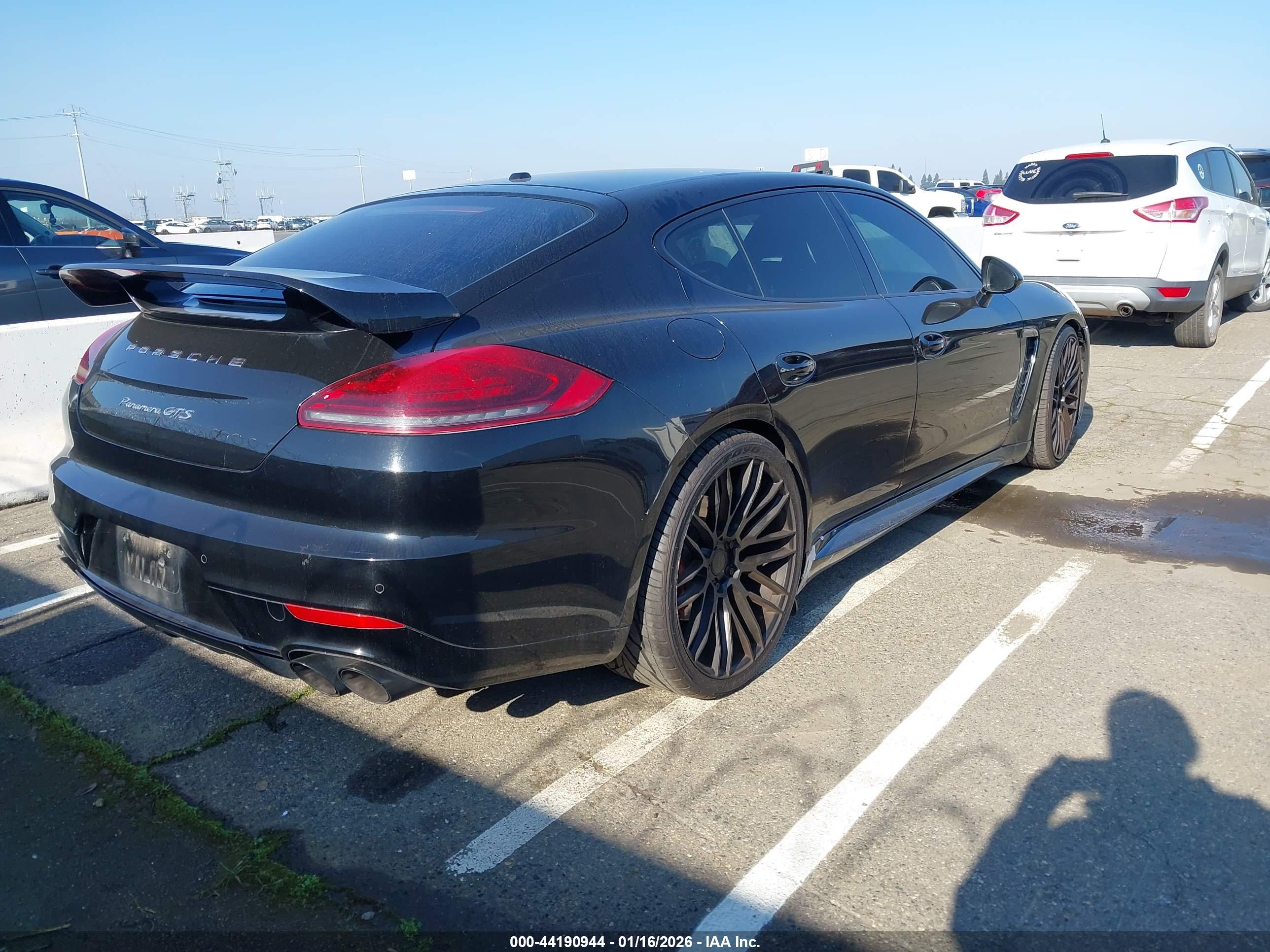 PORSCHE PANAMERA image 4