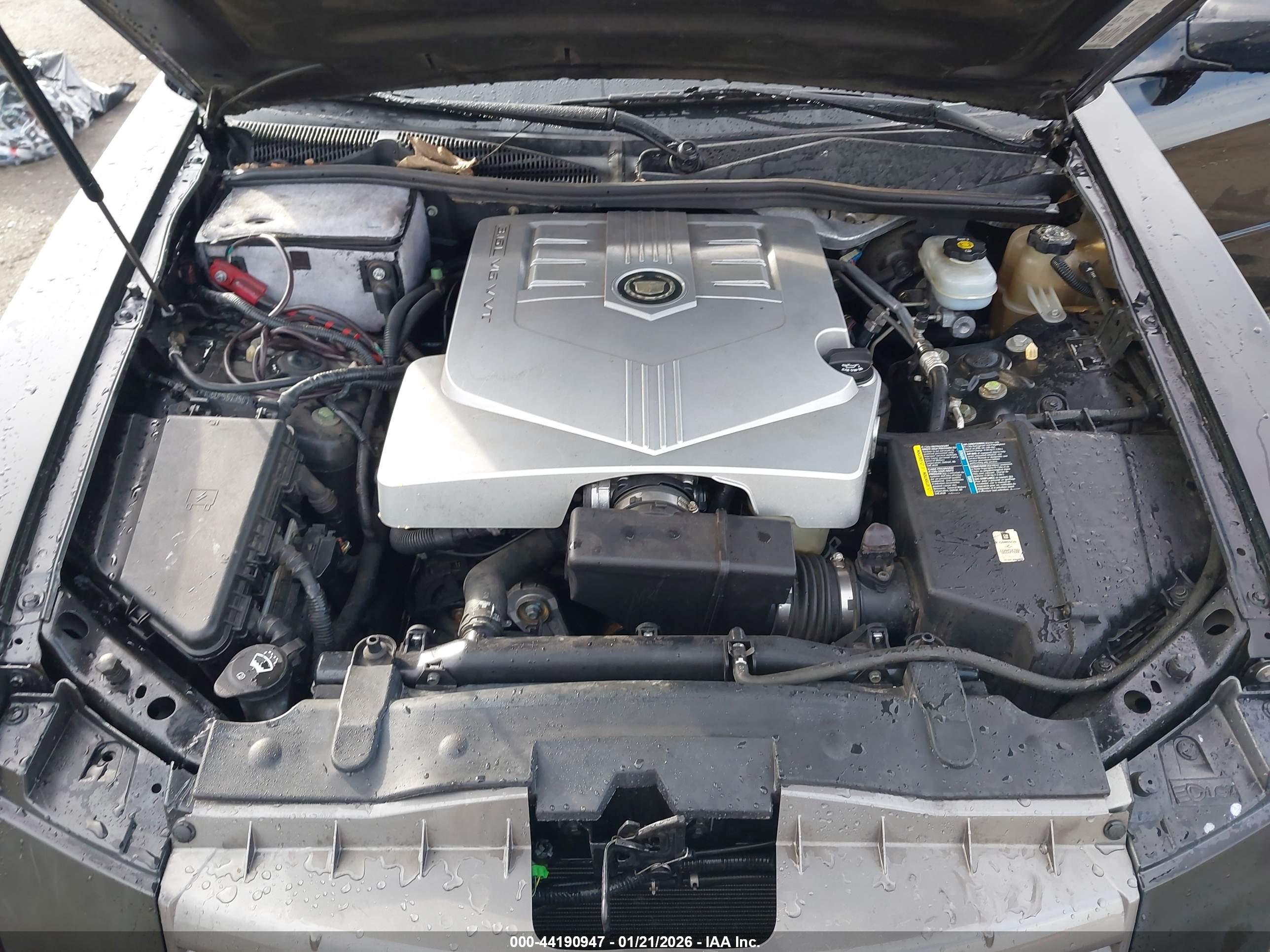 CADILLAC CTS image 10