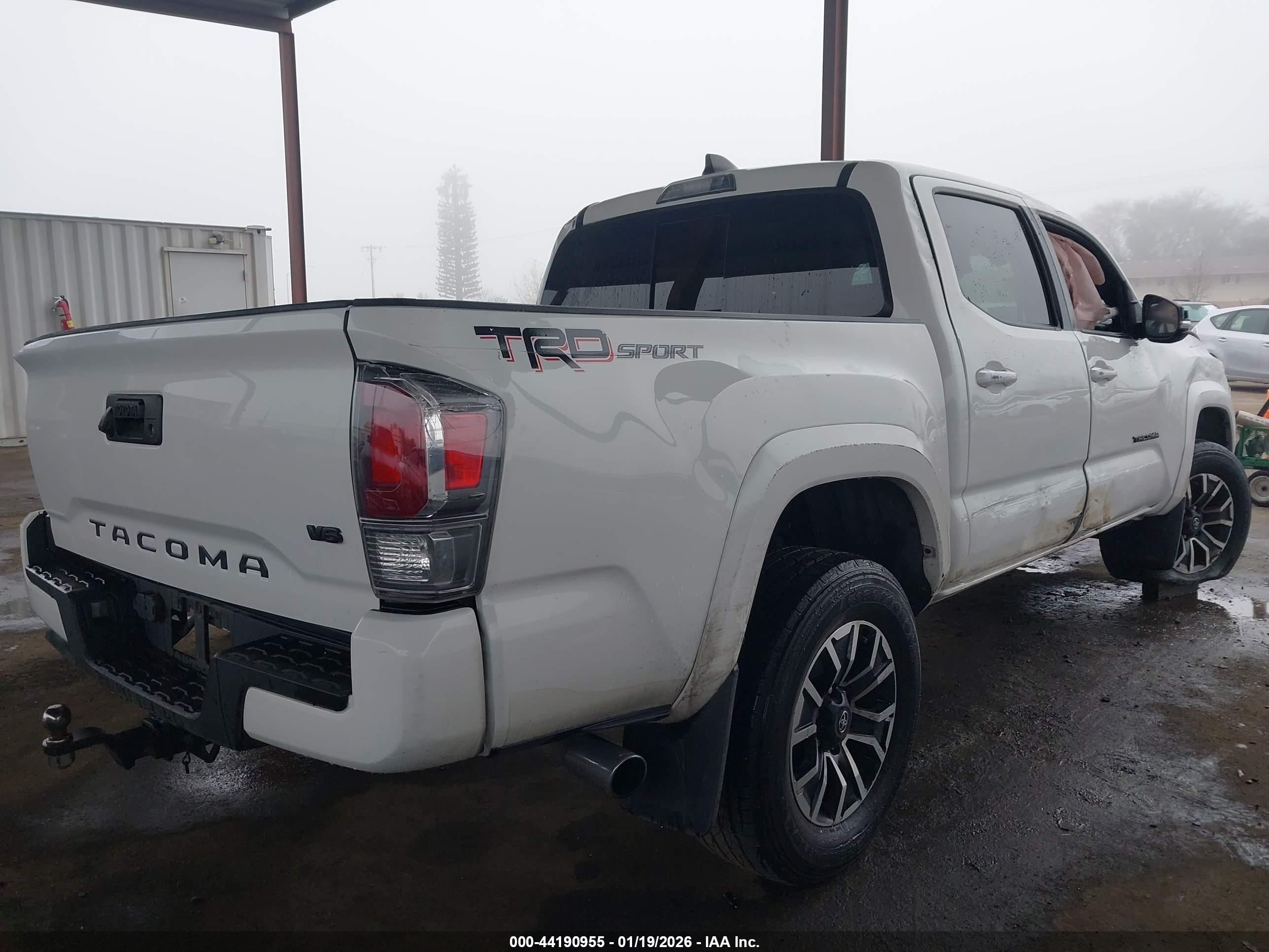 TOYOTA TACOMA image 4