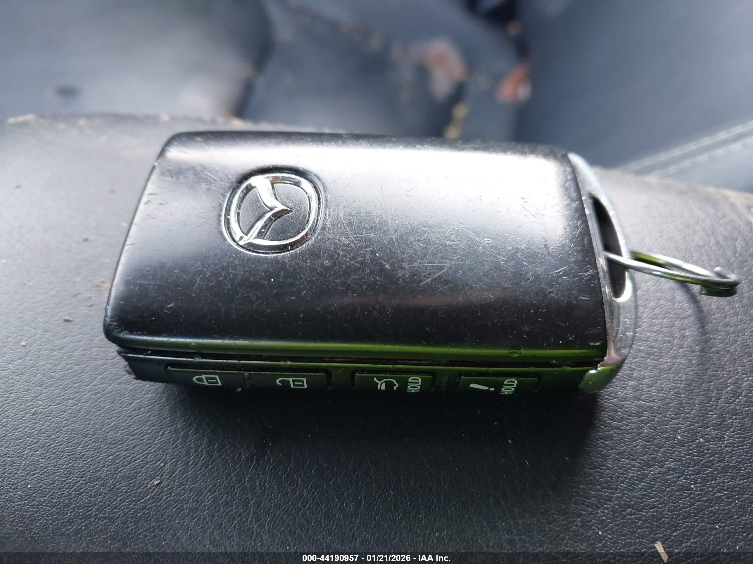 MAZDA CX-9 image 11