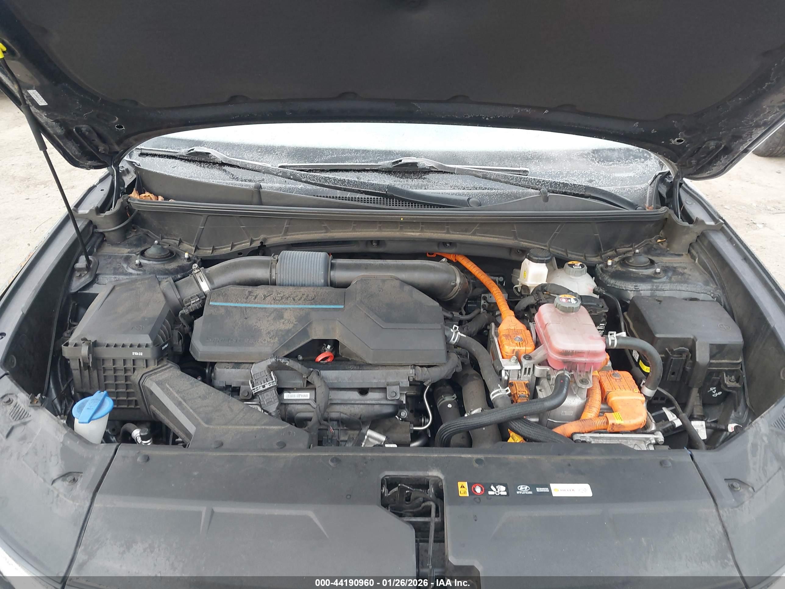 HYUNDAI TUCSON image 10