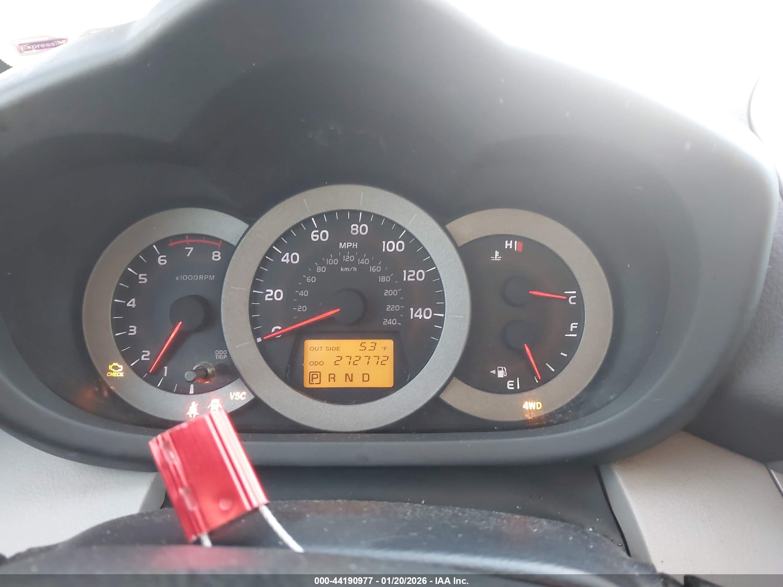 TOYOTA RAV4 image 7