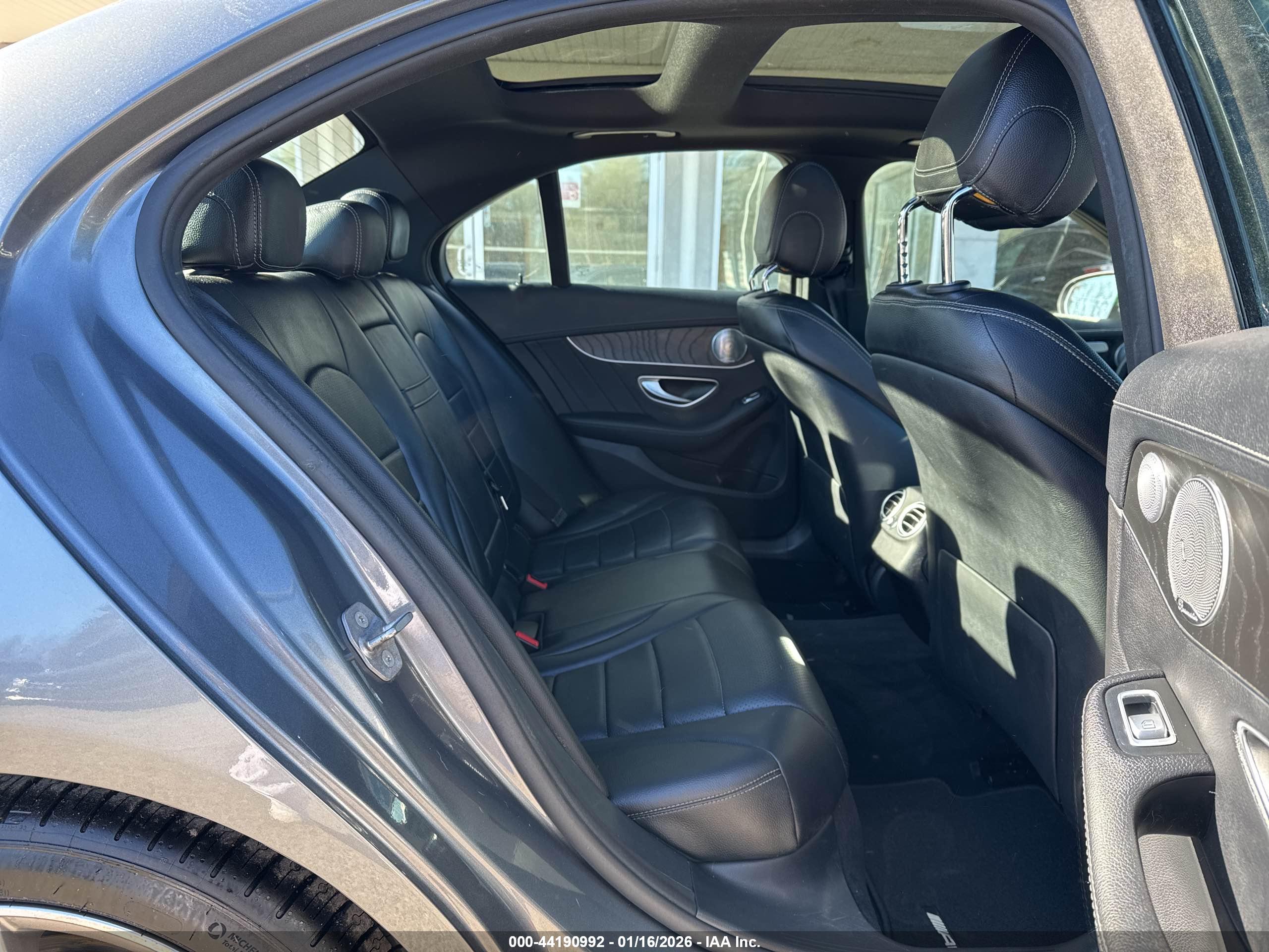 MERCEDES-BENZ C image 8