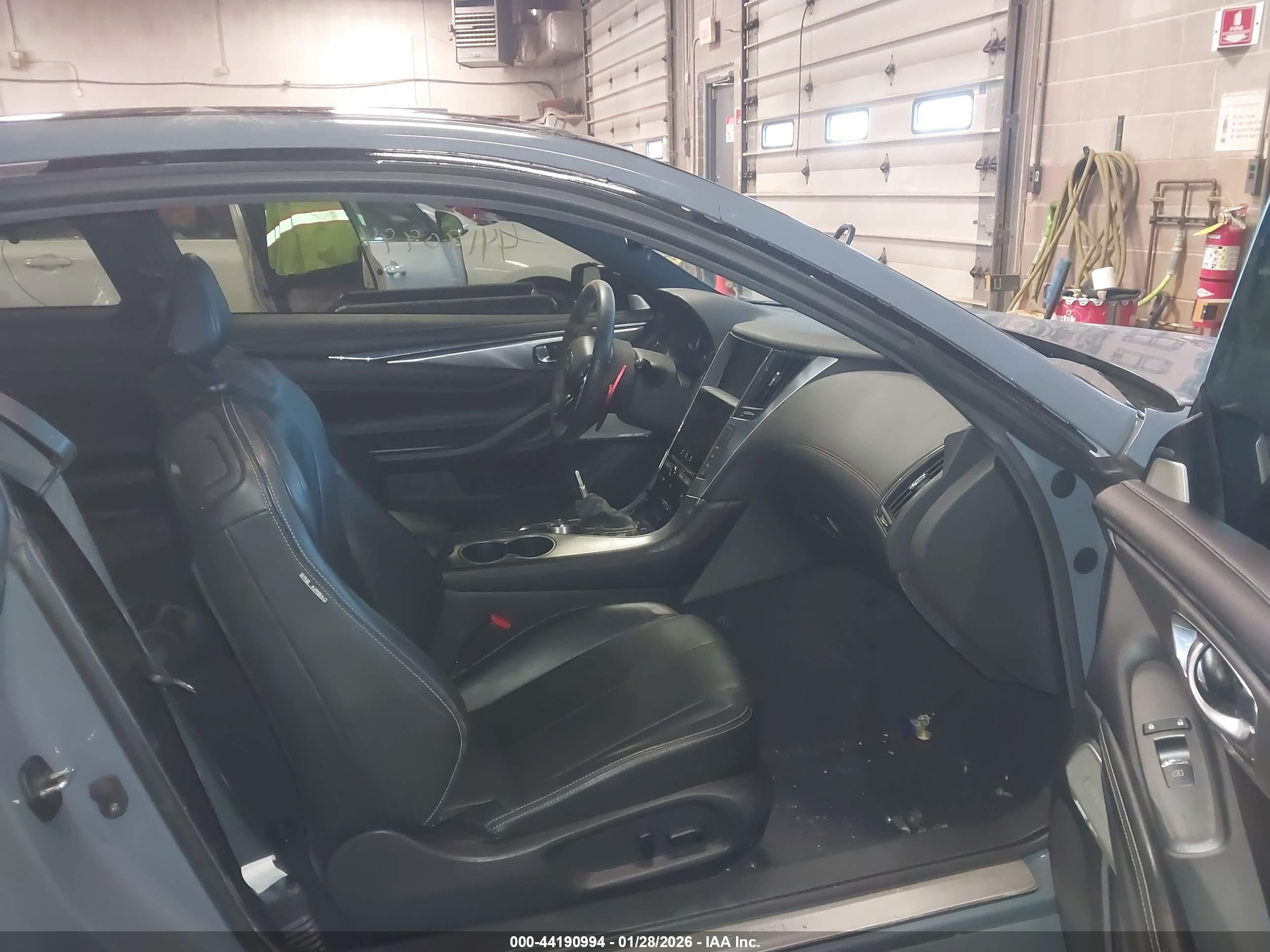 INFINITI Q60 image 5