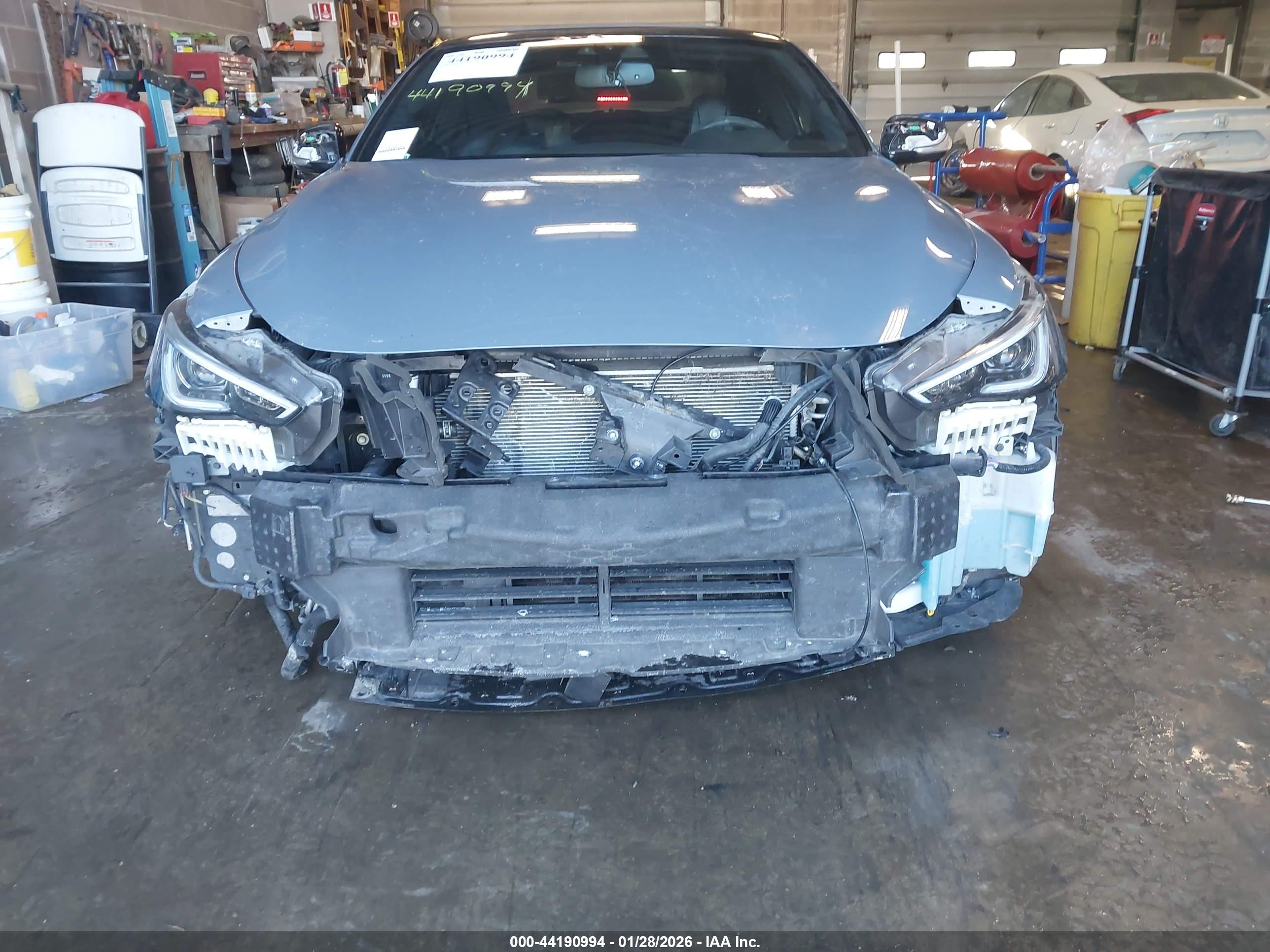 INFINITI Q60 image 6