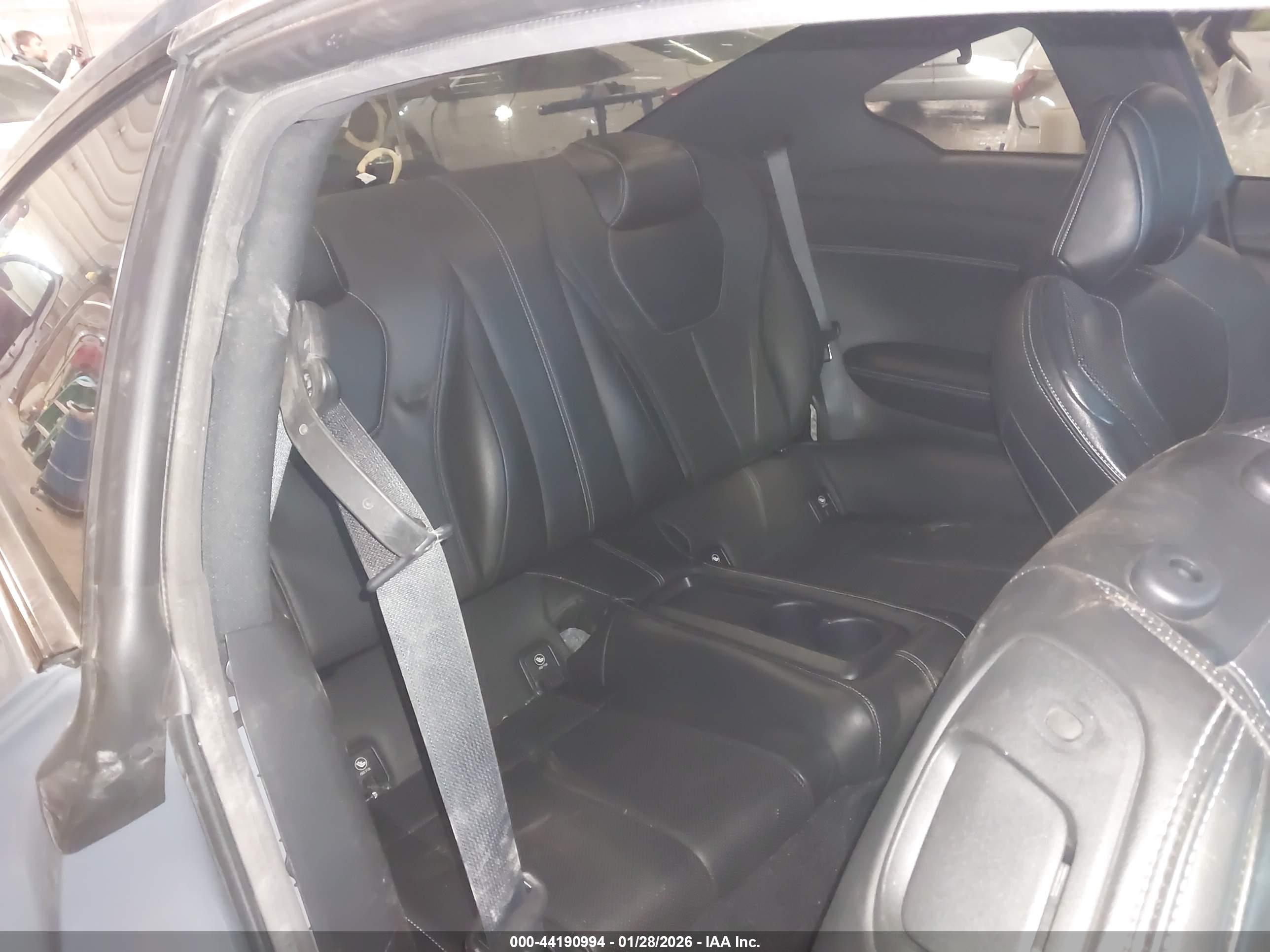 INFINITI Q60 image 8