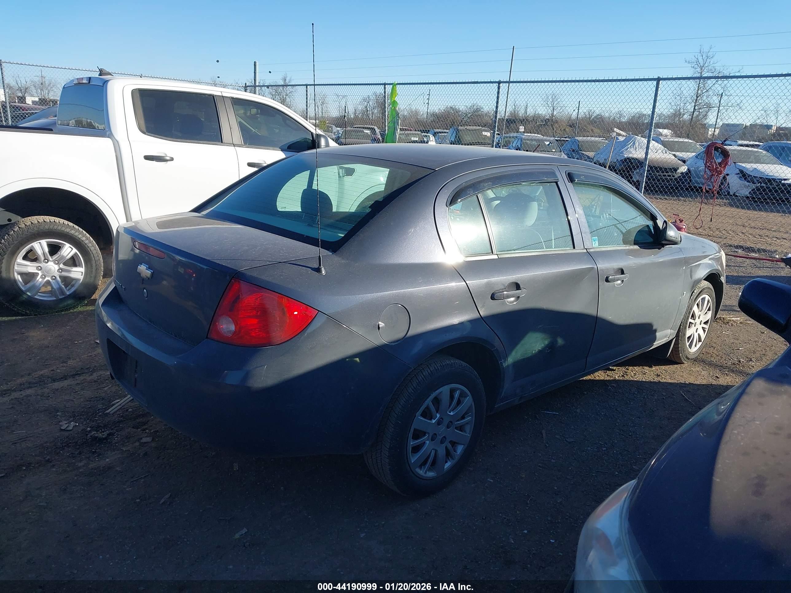 CHEVROLET COBALT image 4