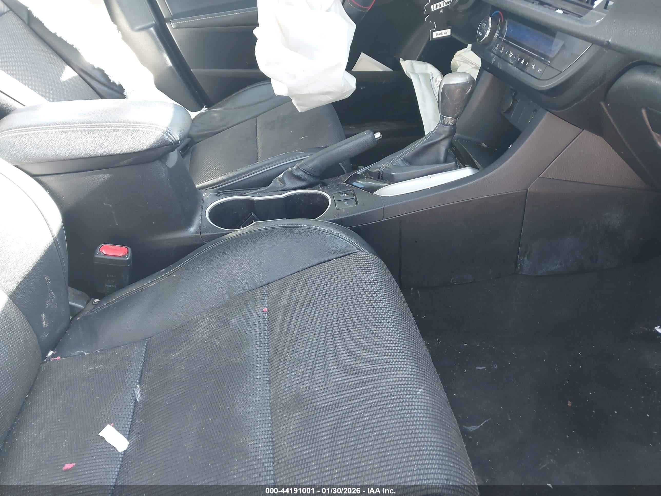 TOYOTA COROLLA image 5