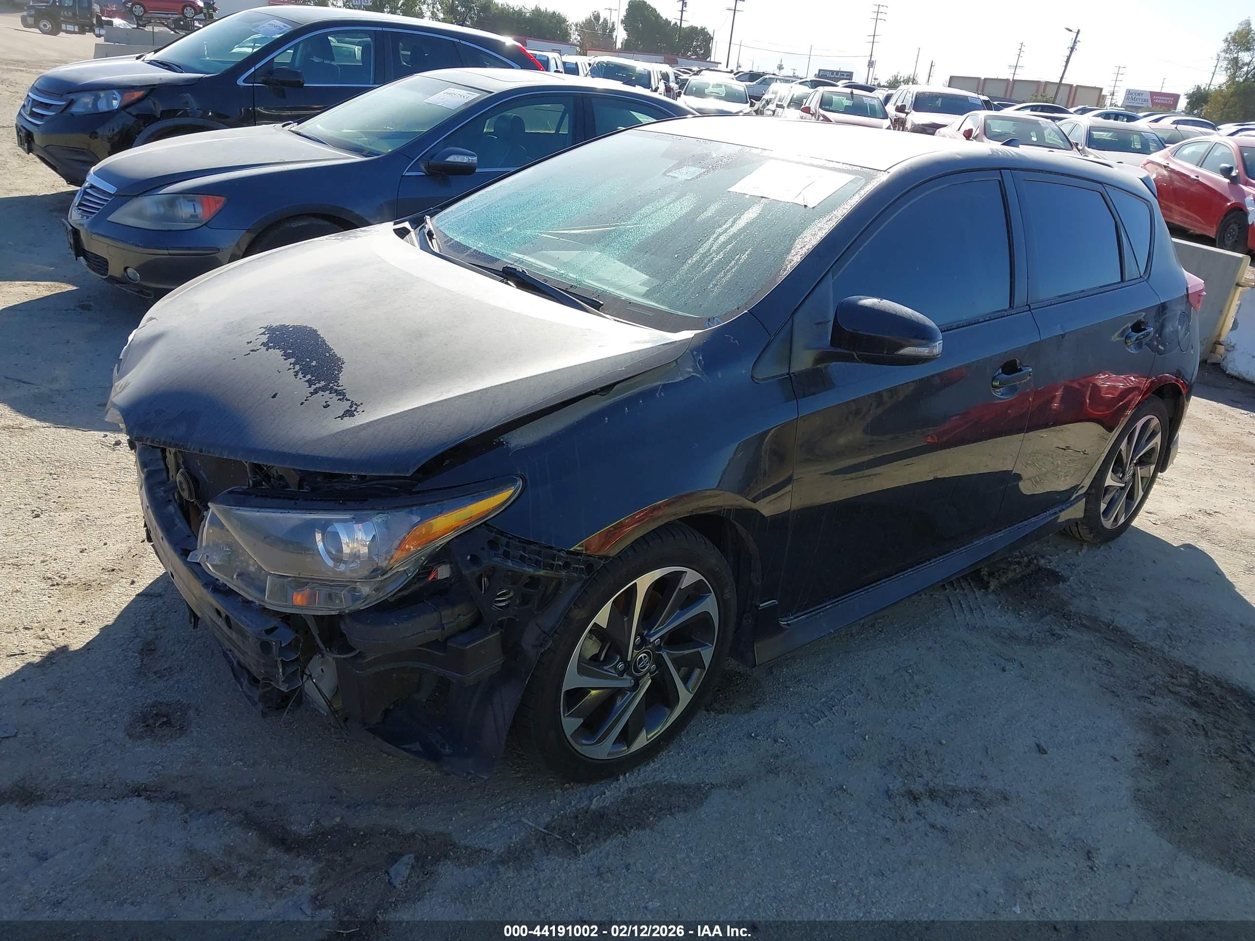 TOYOTA COROLLA image 2