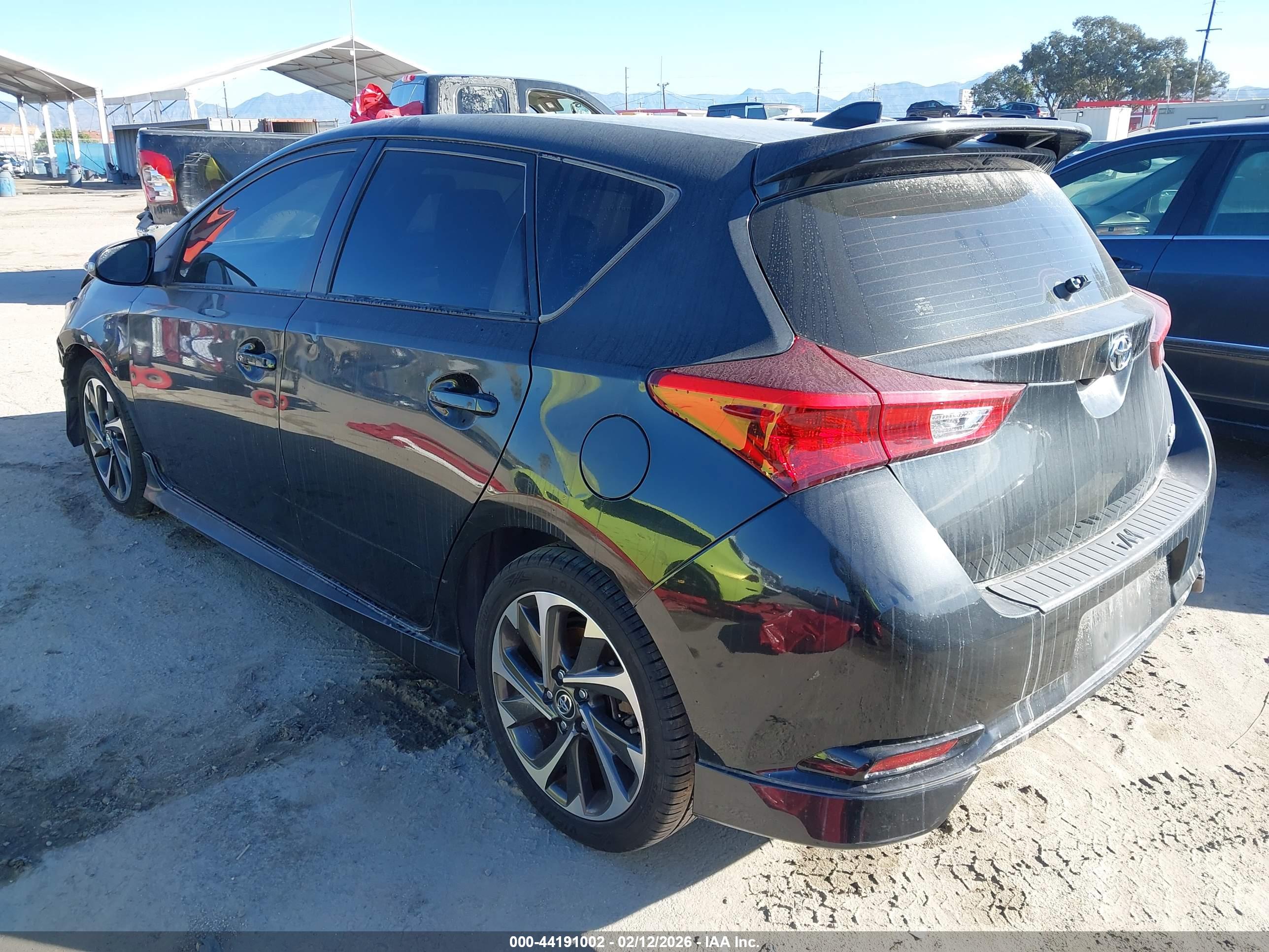 TOYOTA COROLLA image 3