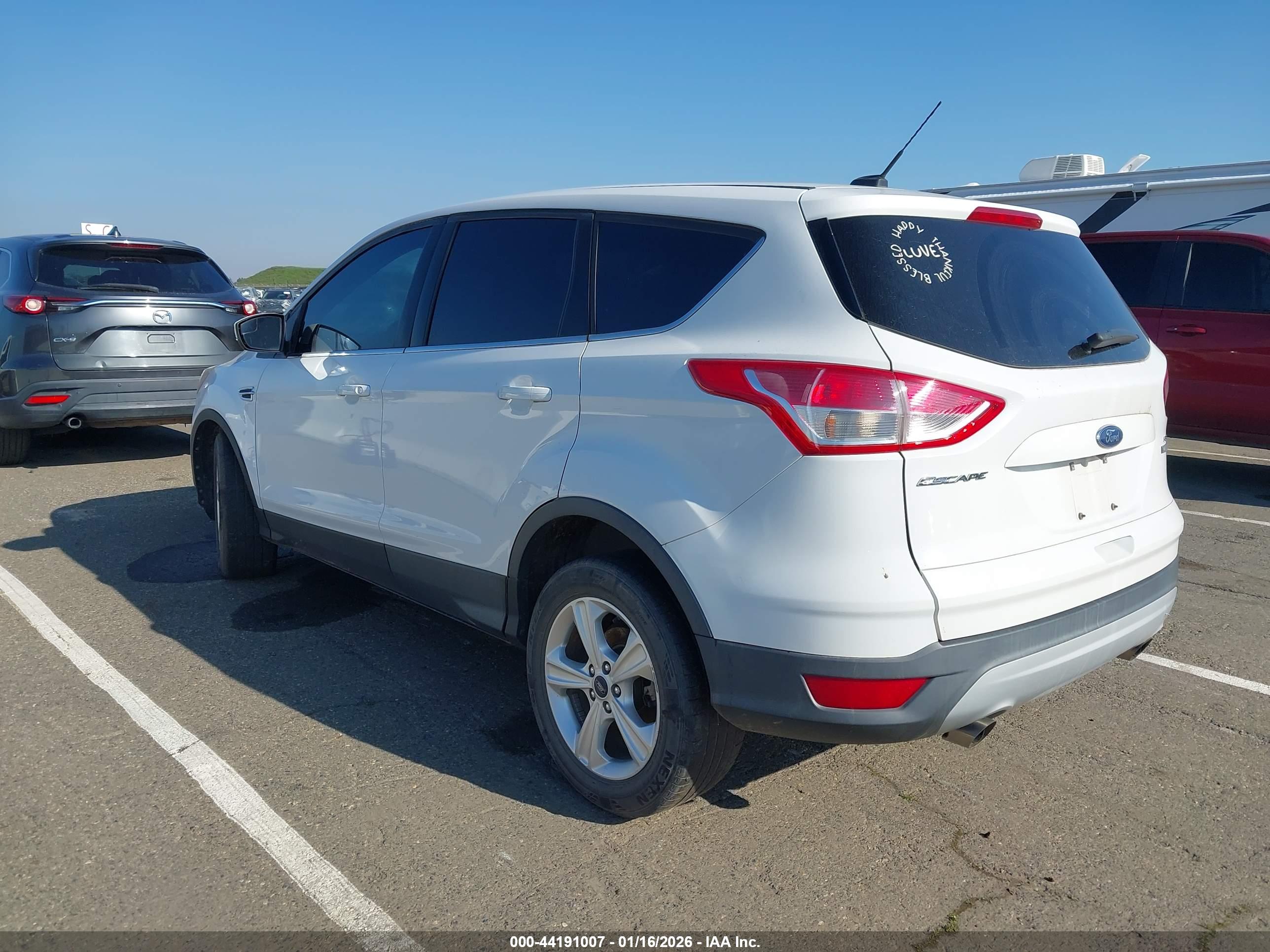 FORD ESCAPE image 3