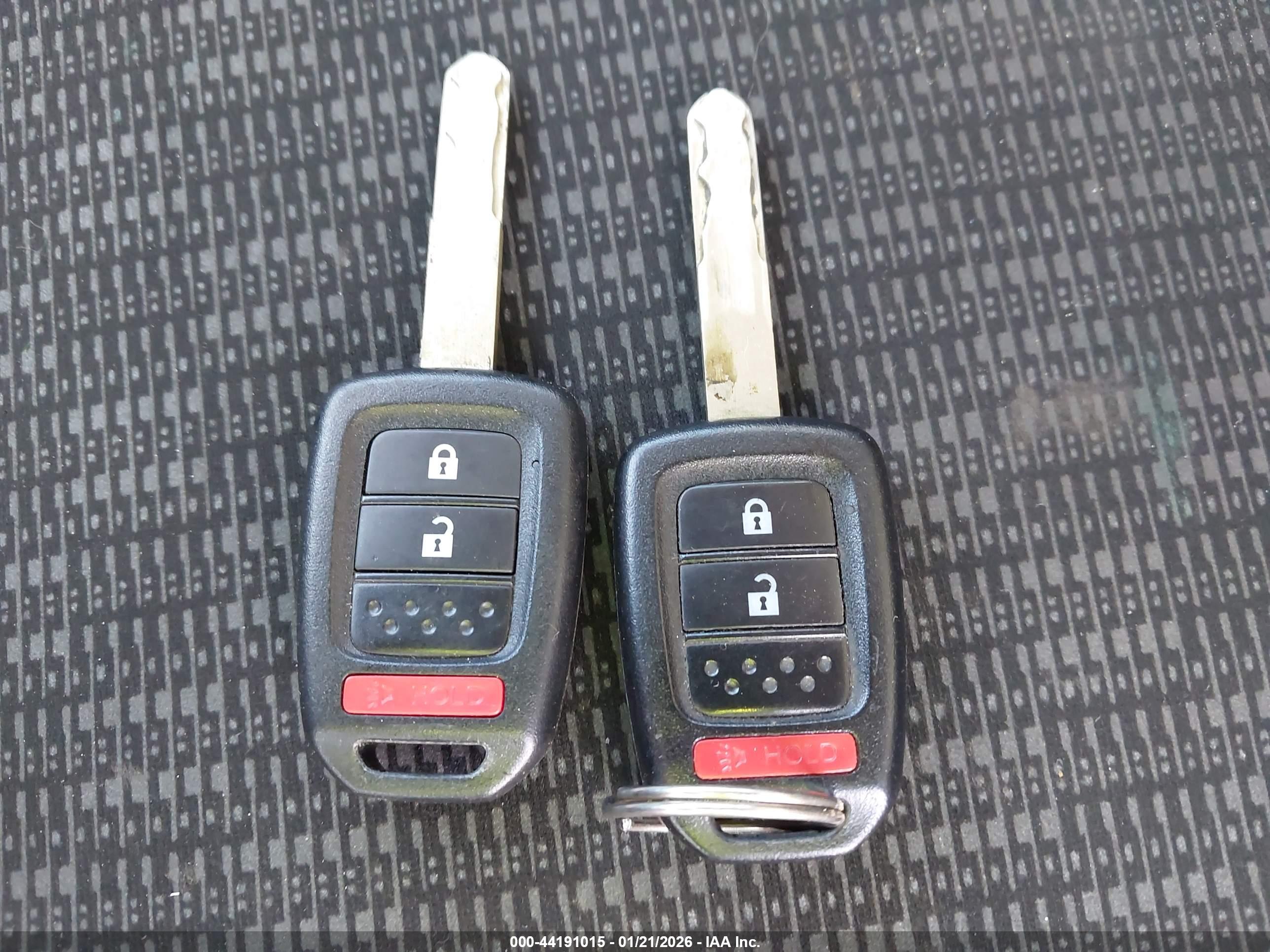 HONDA FIT image 11