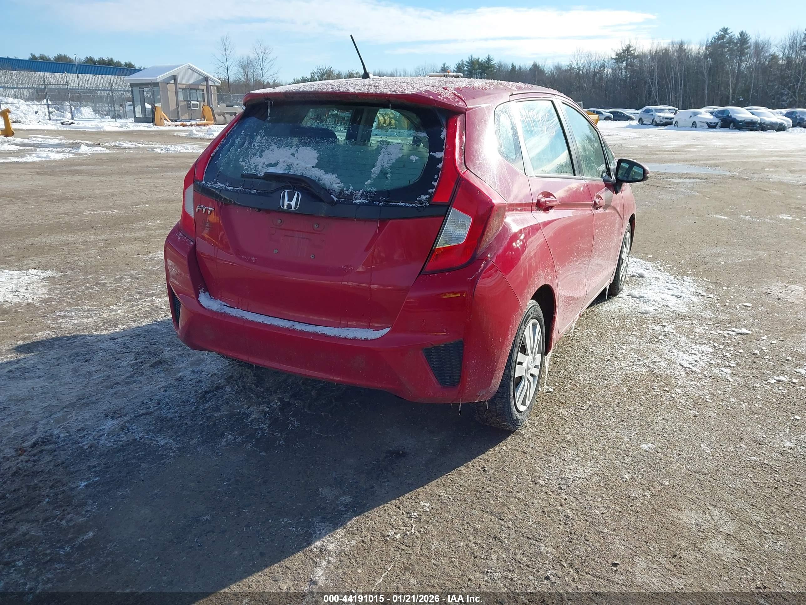 HONDA FIT image 4