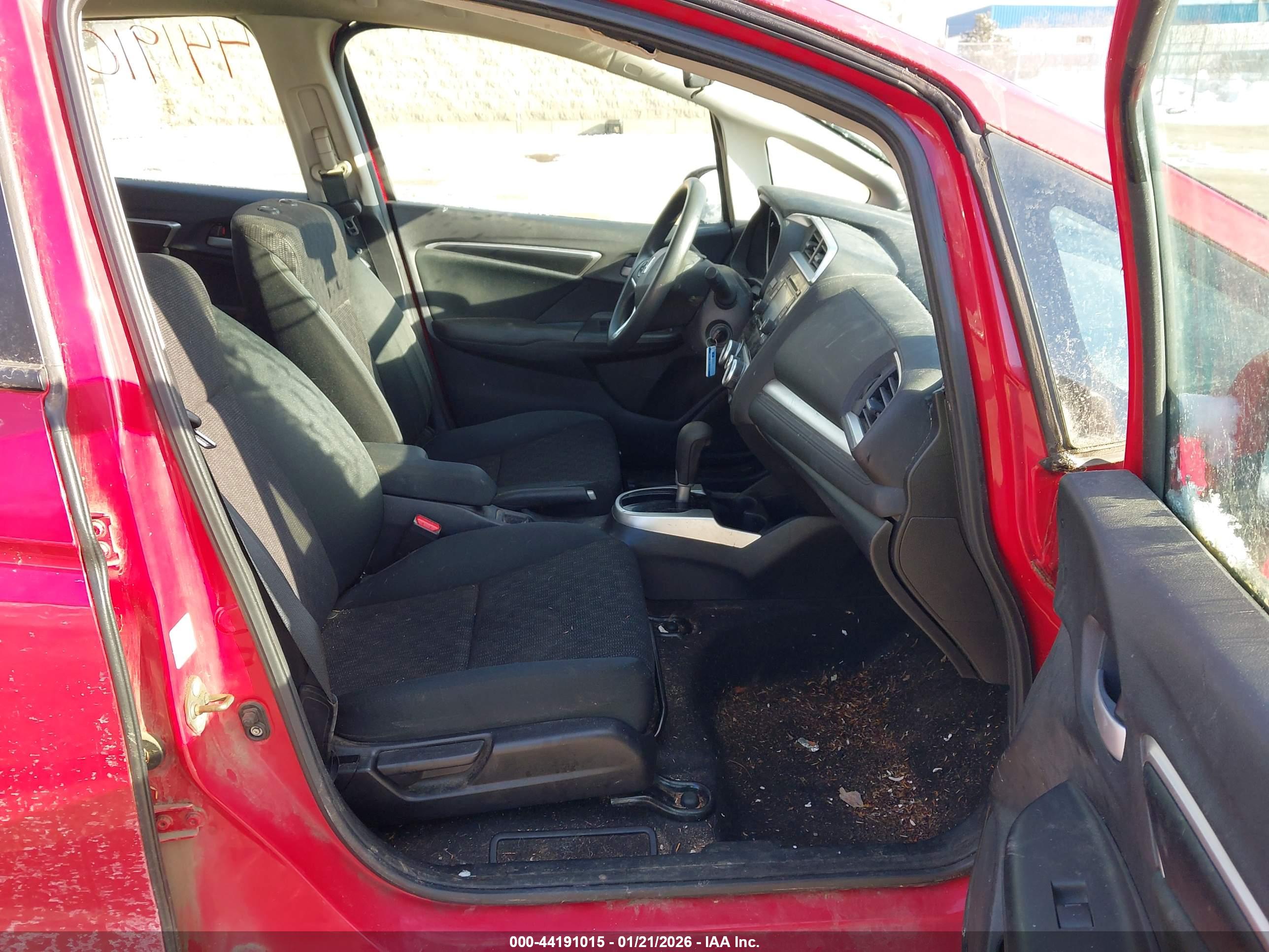 HONDA FIT image 5