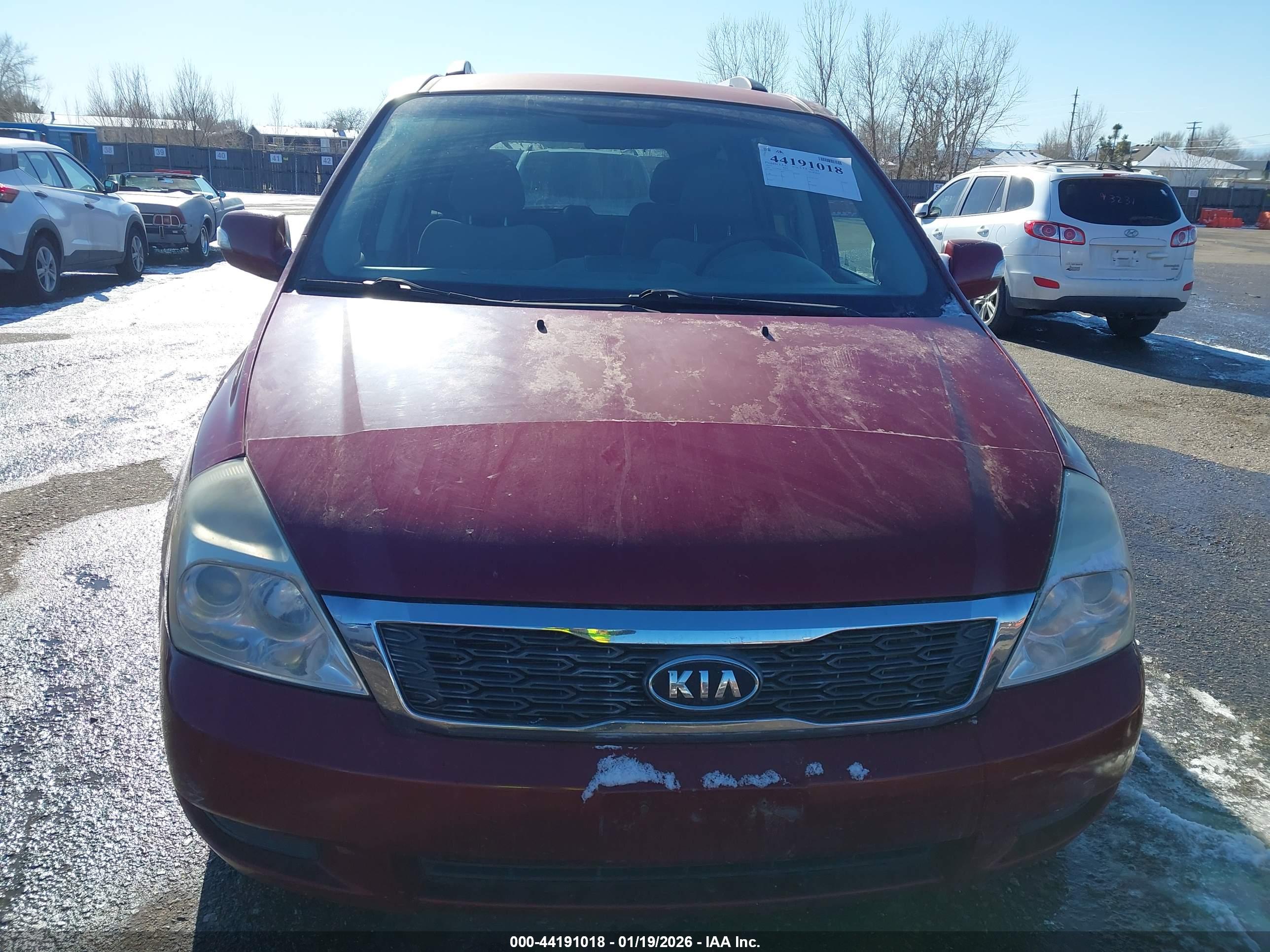 KIA SEDONA image 6