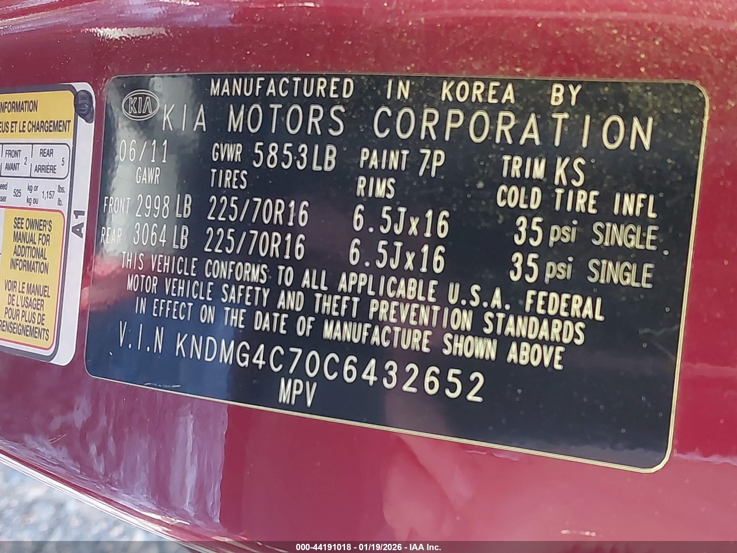 KIA SEDONA image 9