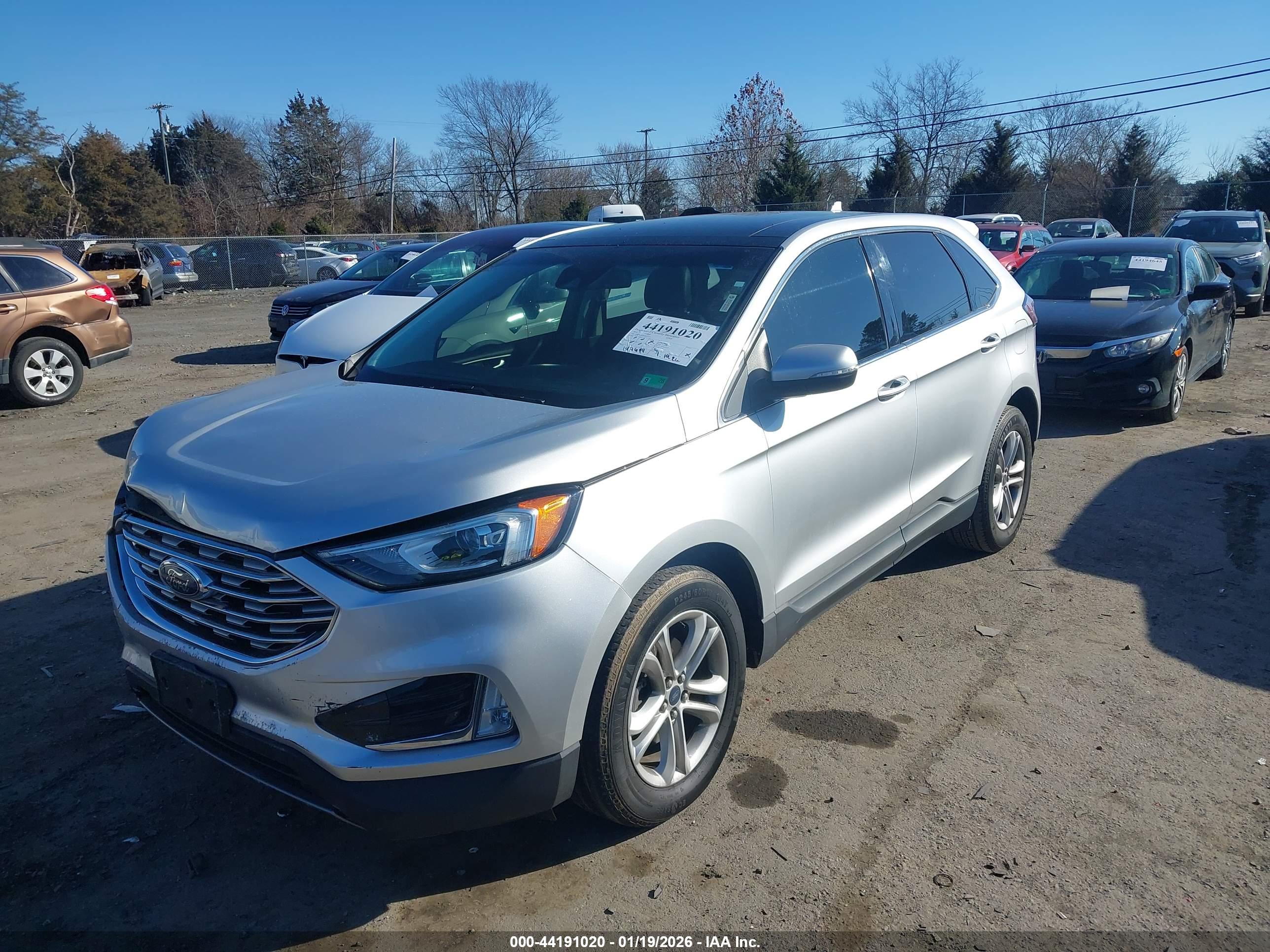 FORD EDGE image 2
