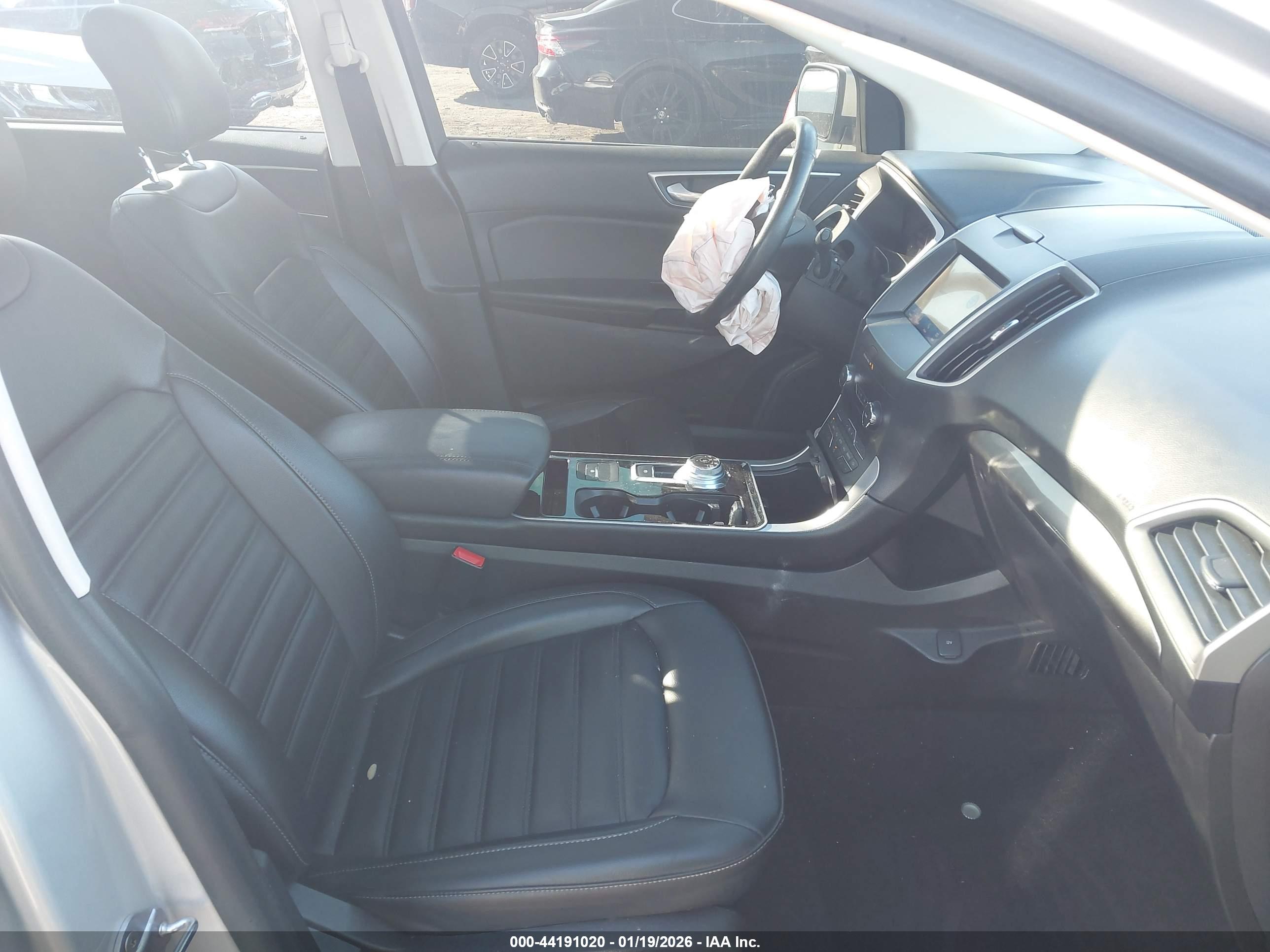 FORD EDGE image 5