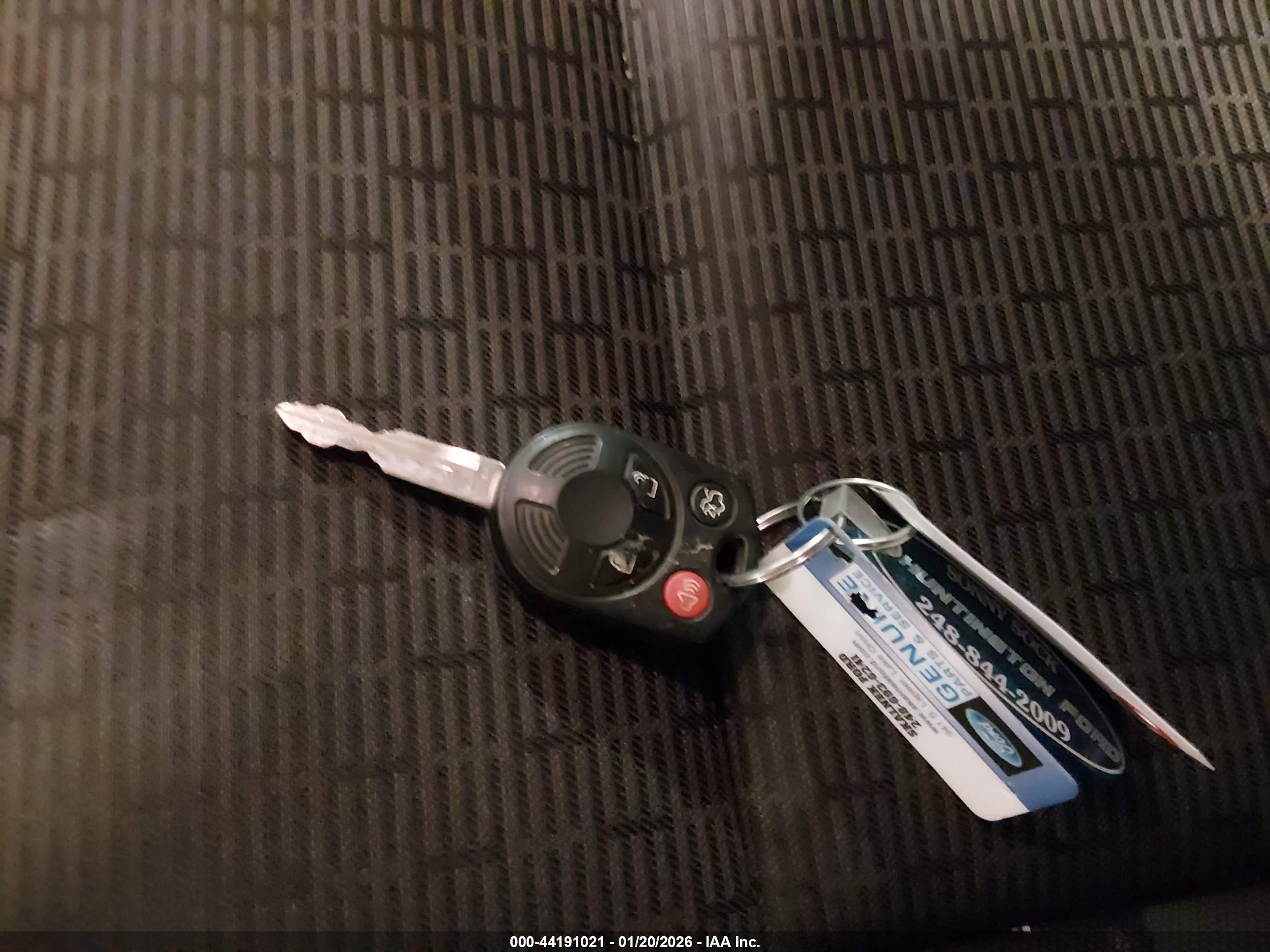 FORD FUSION image 11