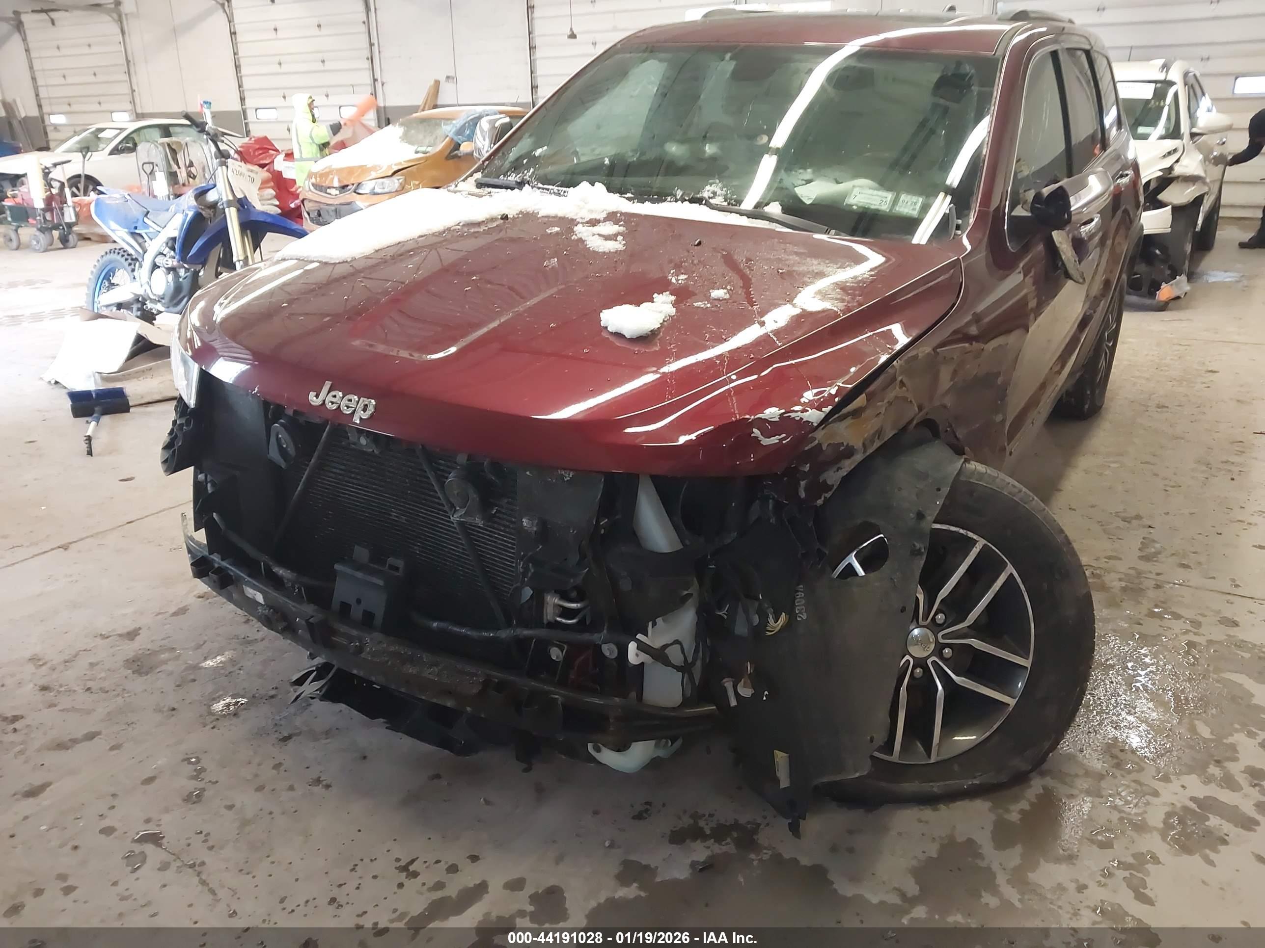 JEEP GRAND image 6