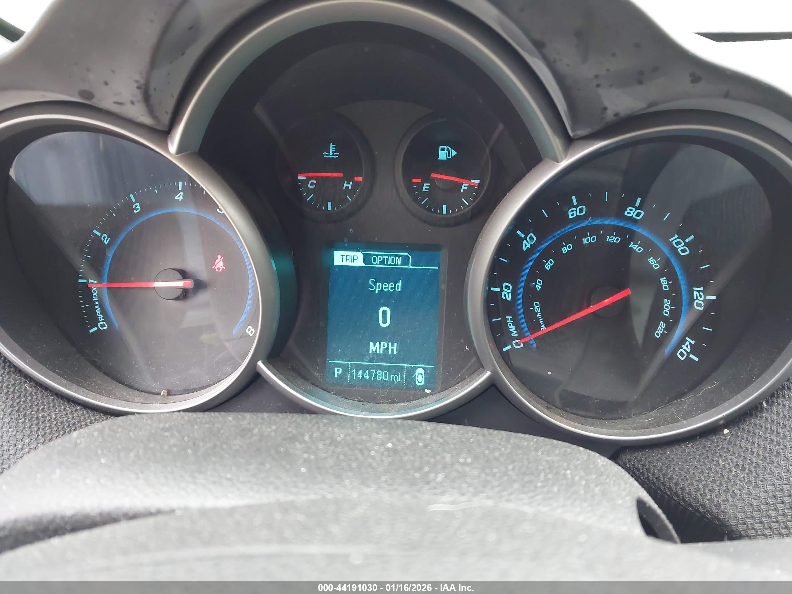 CHEVROLET CRUZE image 7