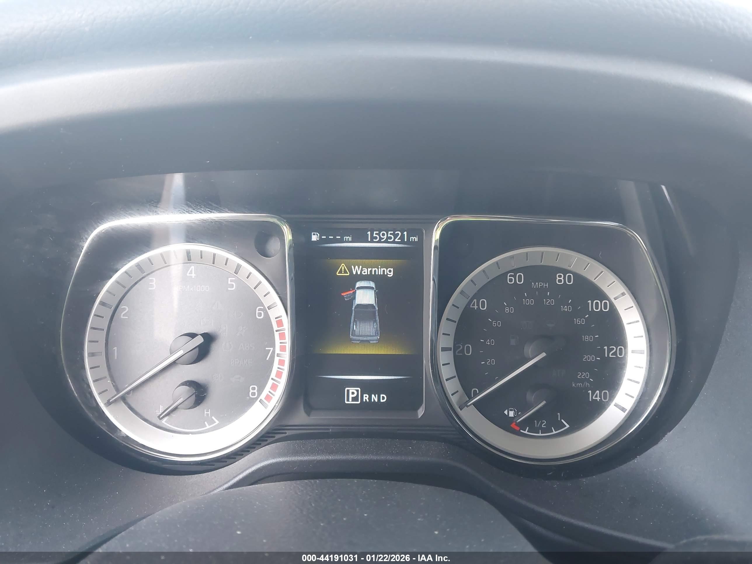 NISSAN TITAN image 7
