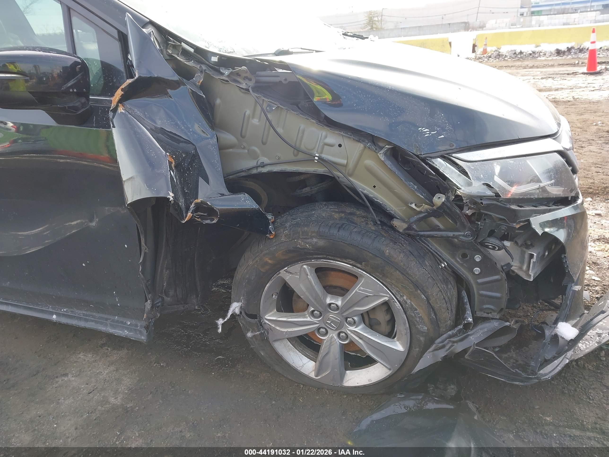 HONDA ODYSSEY image 6