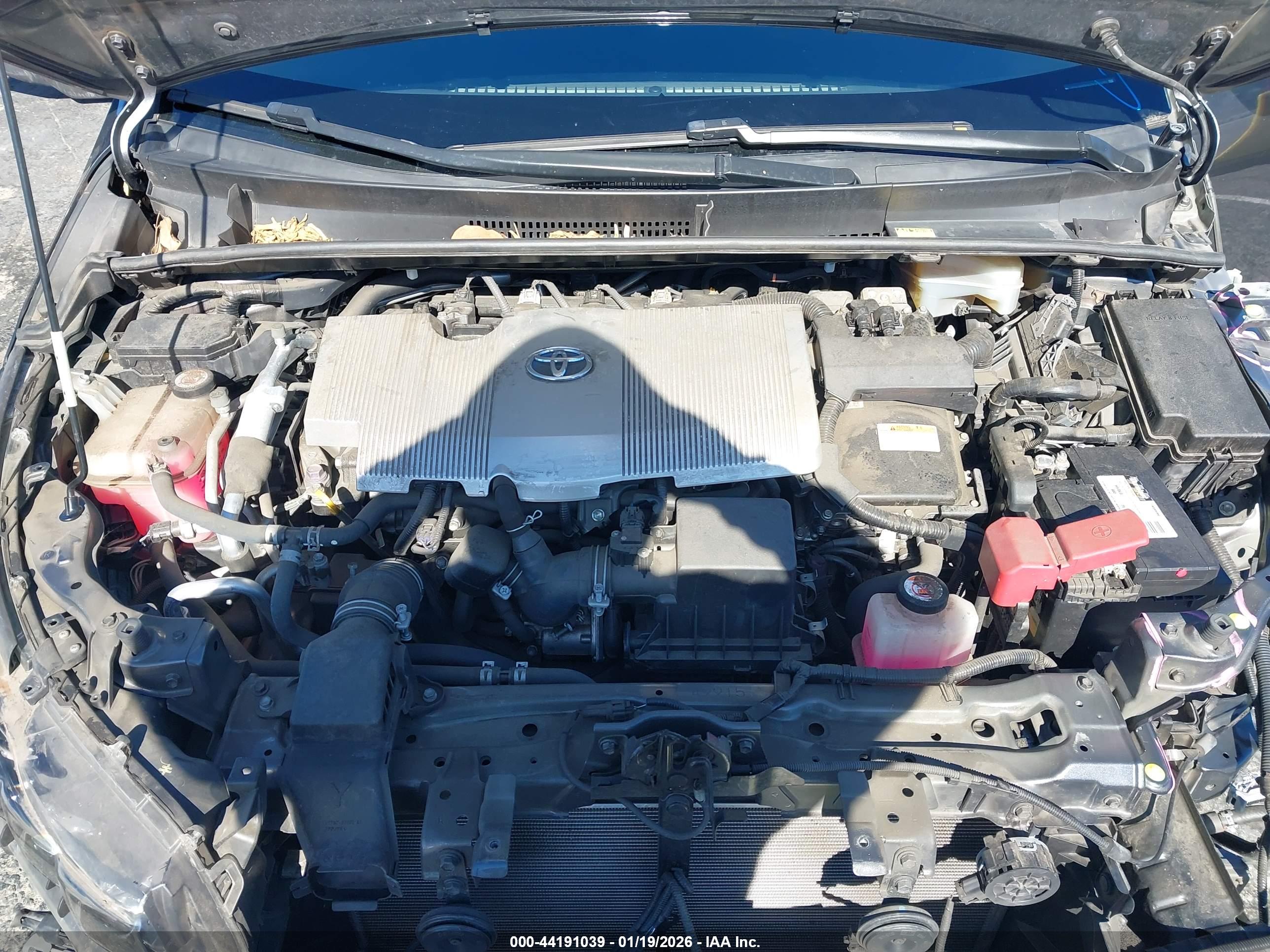 TOYOTA PRIUS image 10