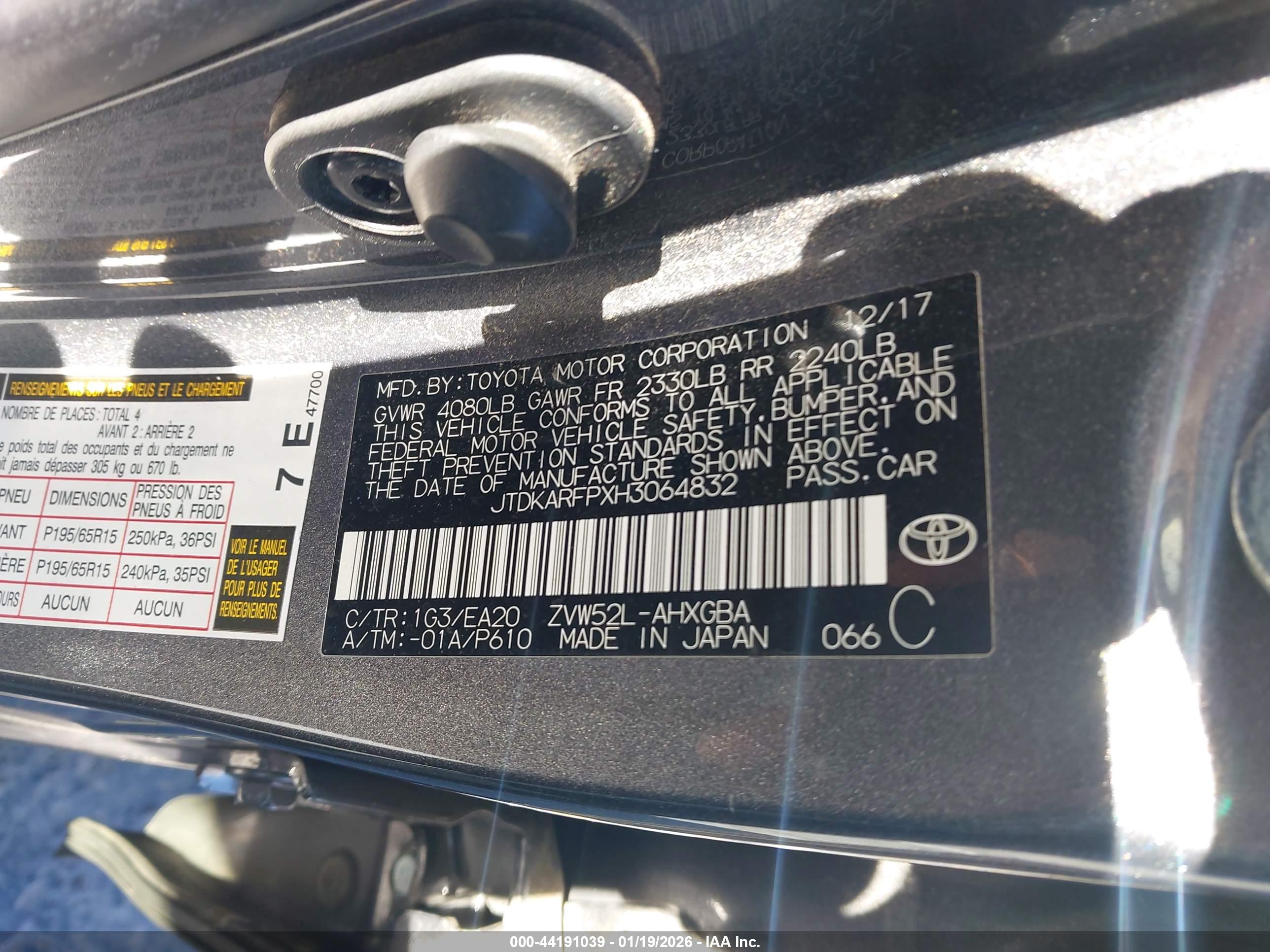 TOYOTA PRIUS image 9