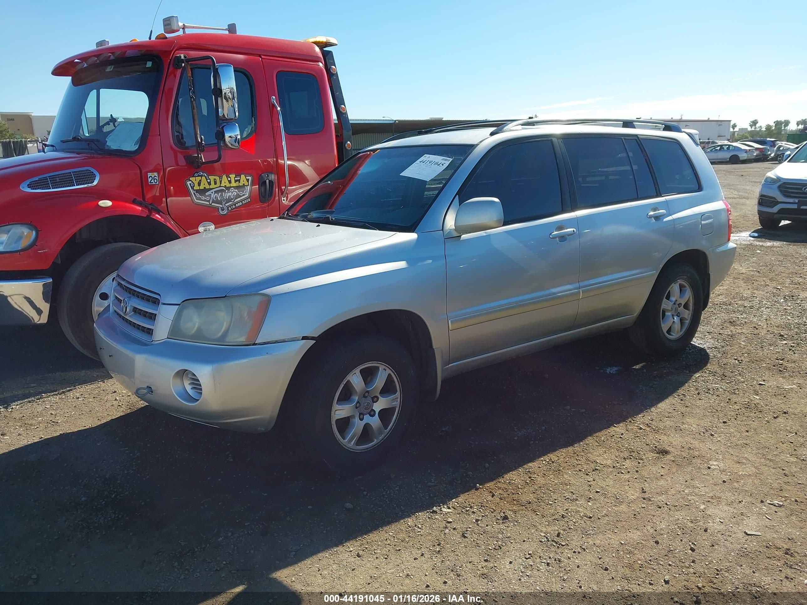 TOYOTA HIGHLANDER image 2