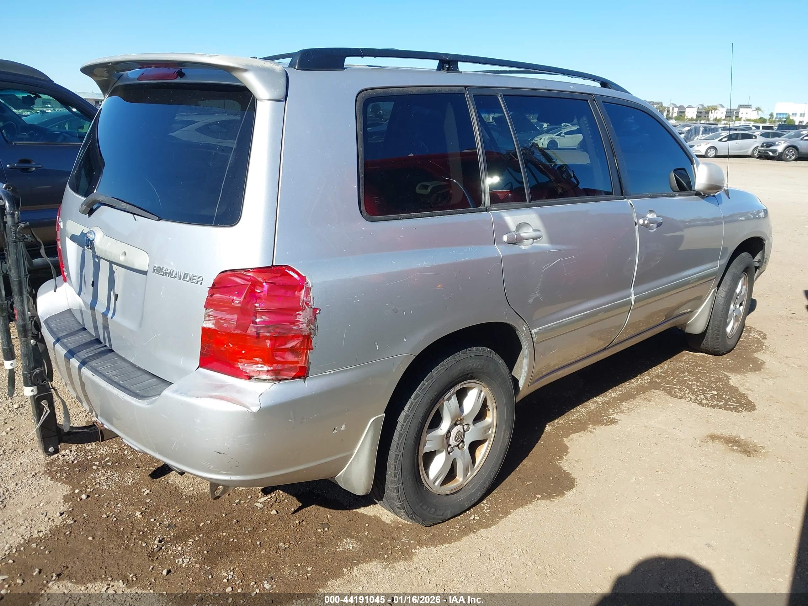 TOYOTA HIGHLANDER image 4