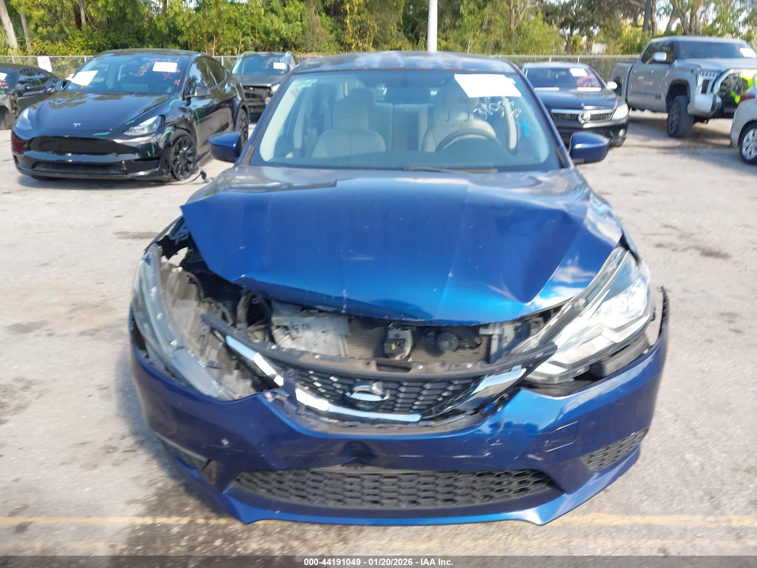 NISSAN SENTRA image 6