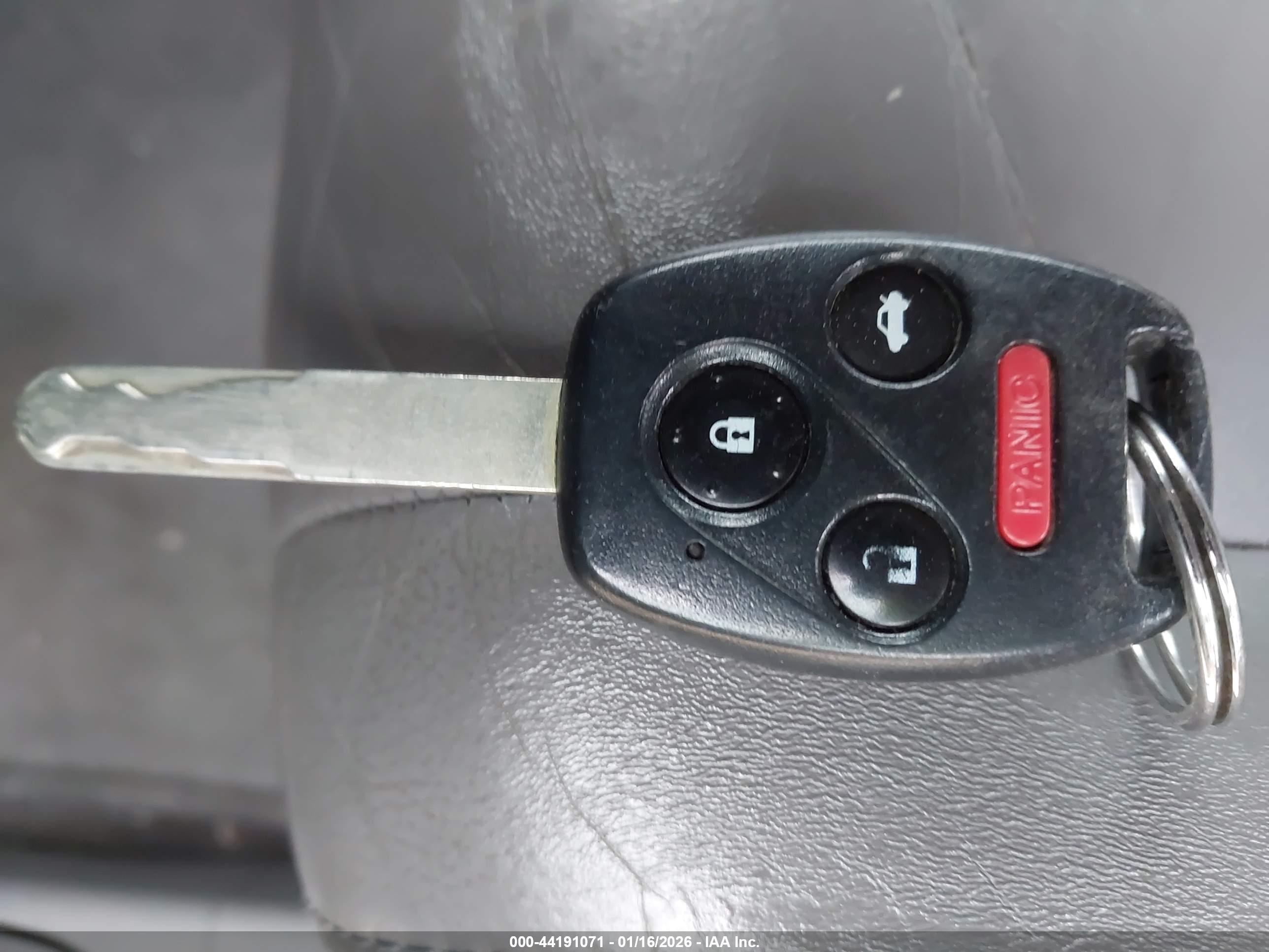 HONDA CIVIC image 11